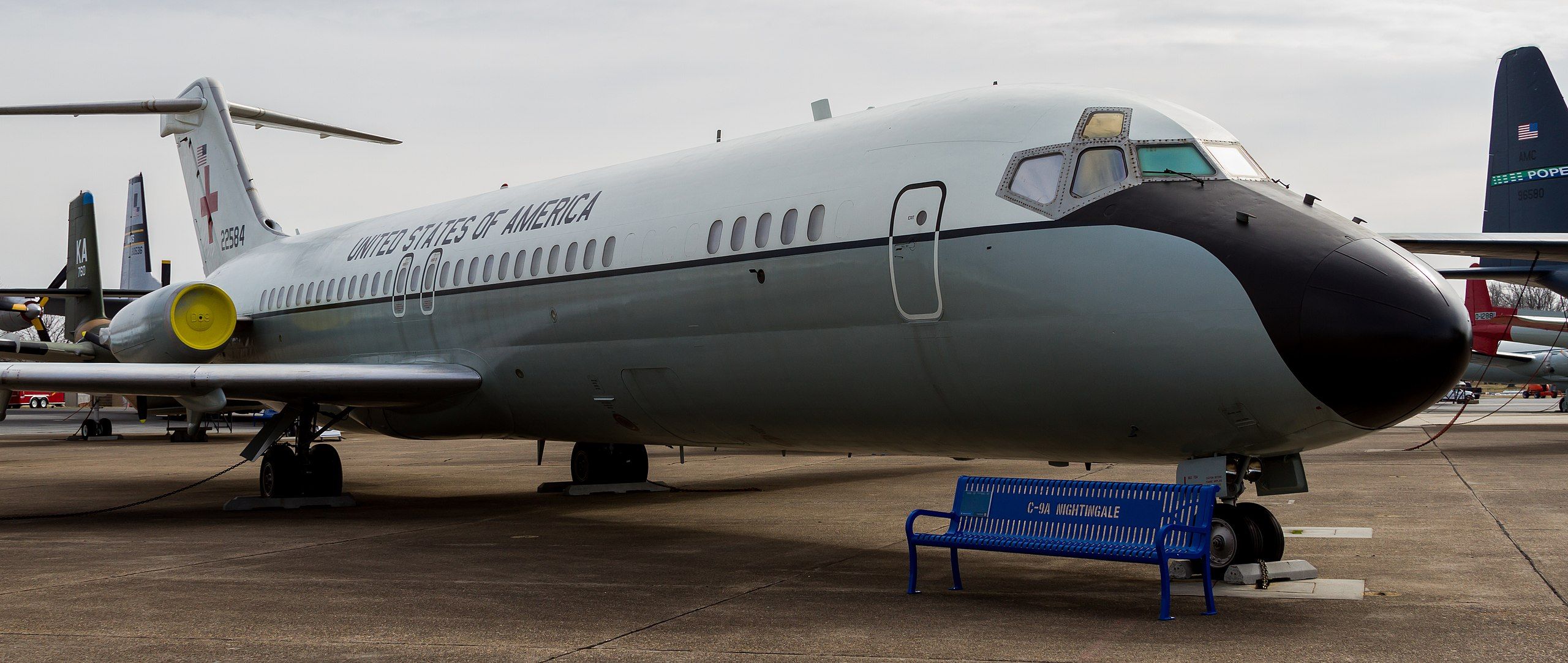 2560px-20180214_C-9A_Nightingale_Air_Mobility_Command_Museum-2