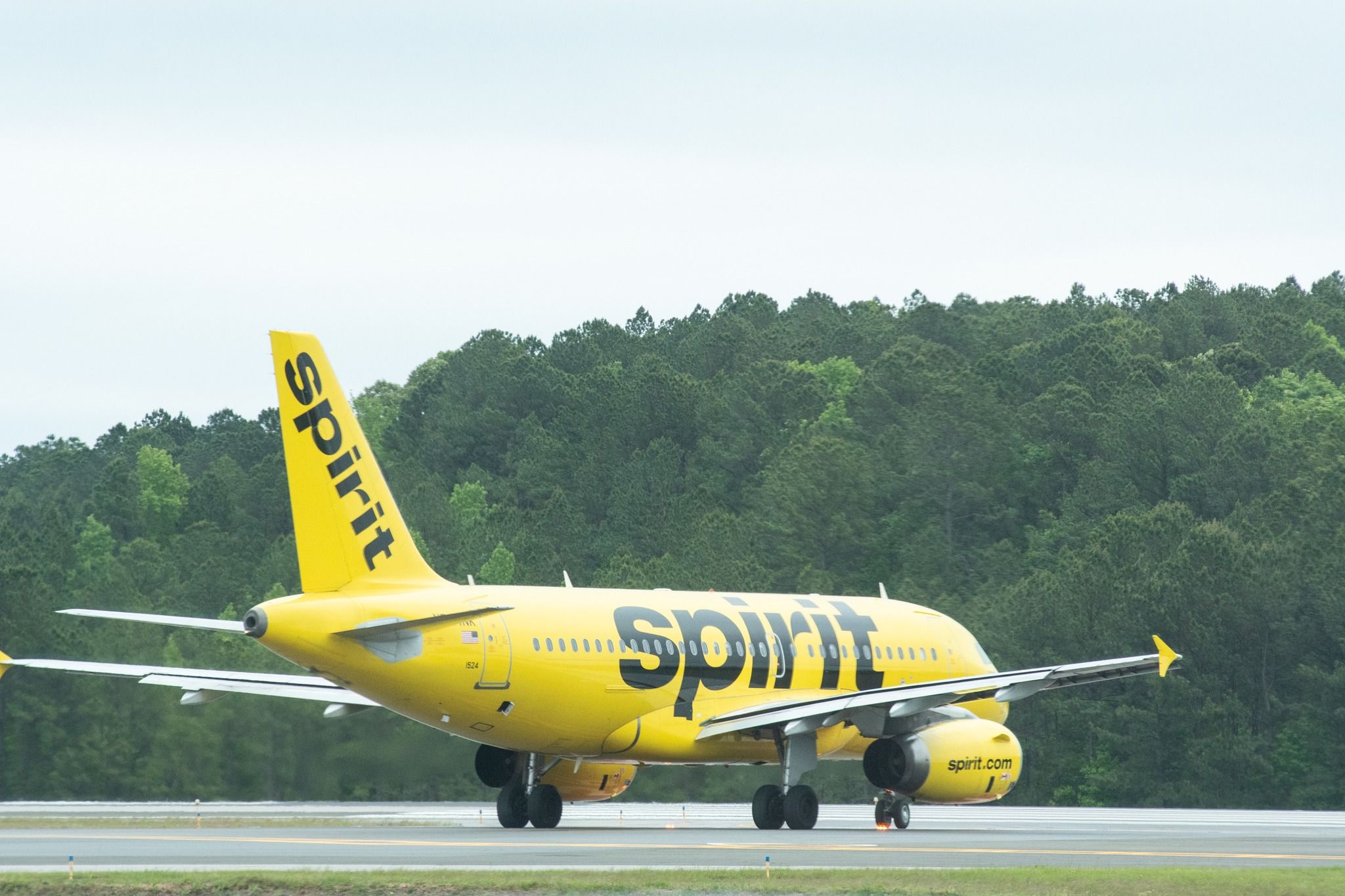 Spirit Airlines Airbus A319 at Raleigh–Durham International Airport.