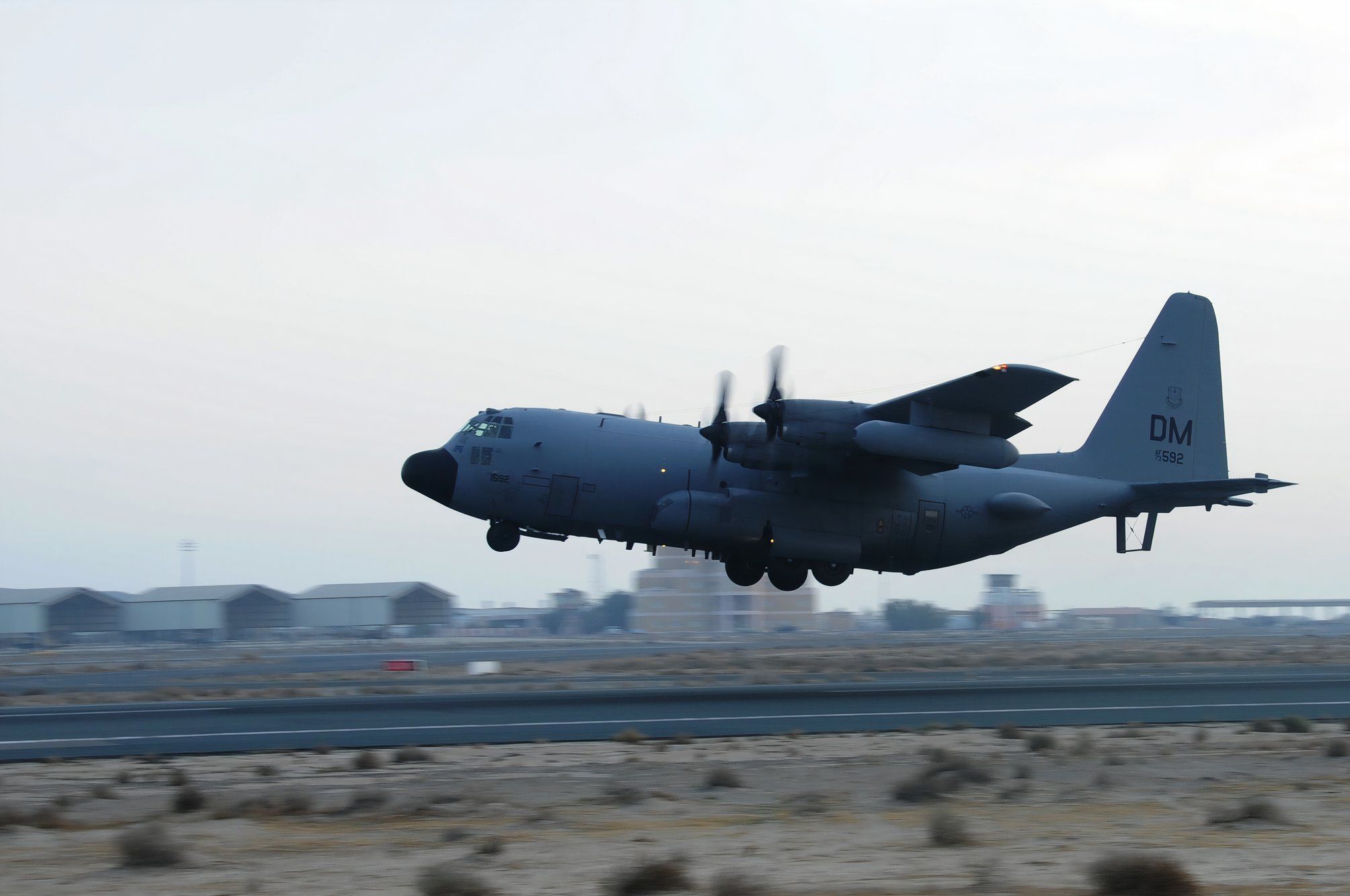 3104202 - EC-130H COMPASS CALL OPERATION INHERENT RESOLVE MEDIA DAY [Image 2 of 11]