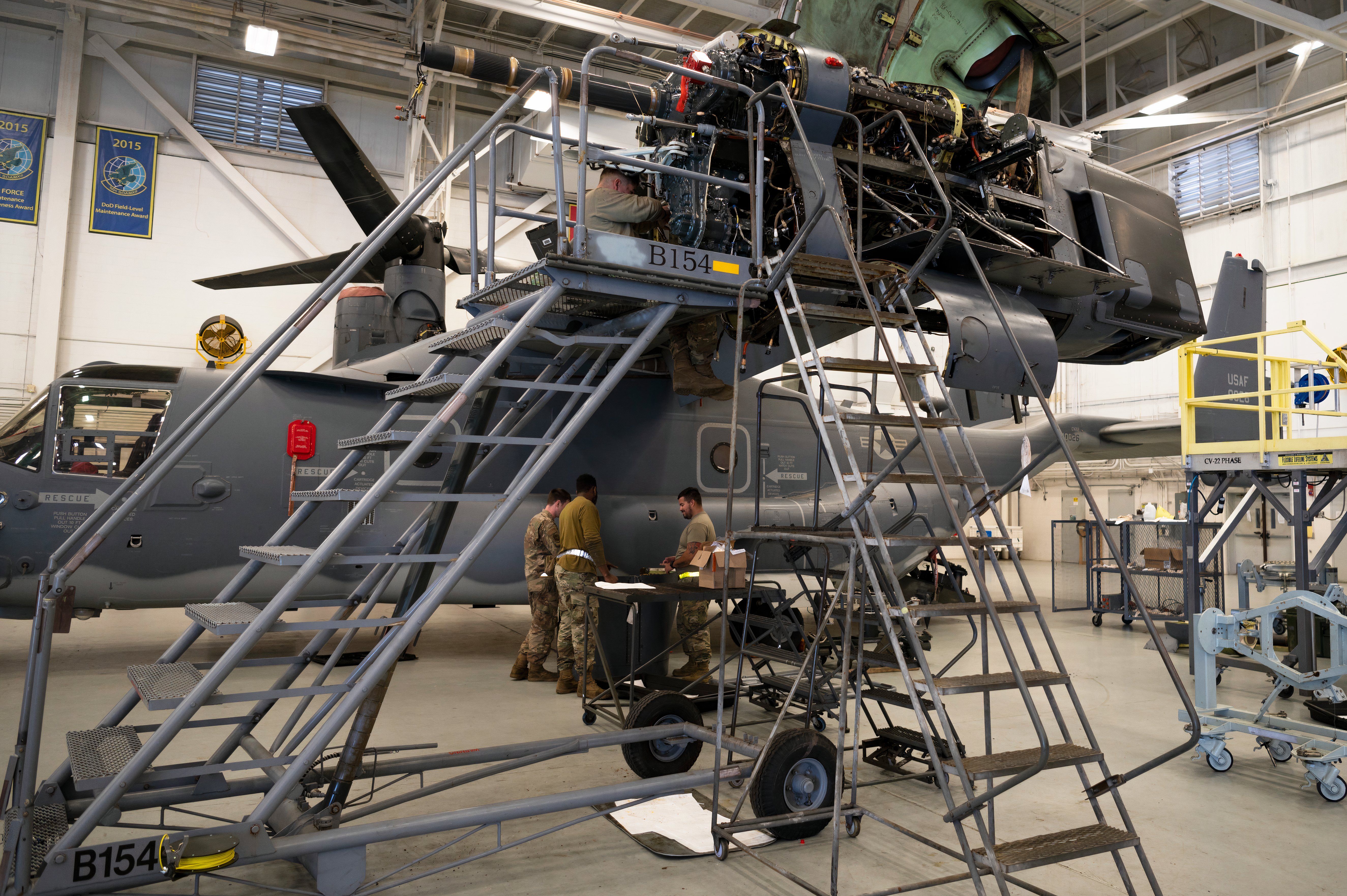 7065897 - 801st SOAMXS performs CV-22 maintenance [Image 1 of 6] - CV-22 Osprey under US Air Force maintenance