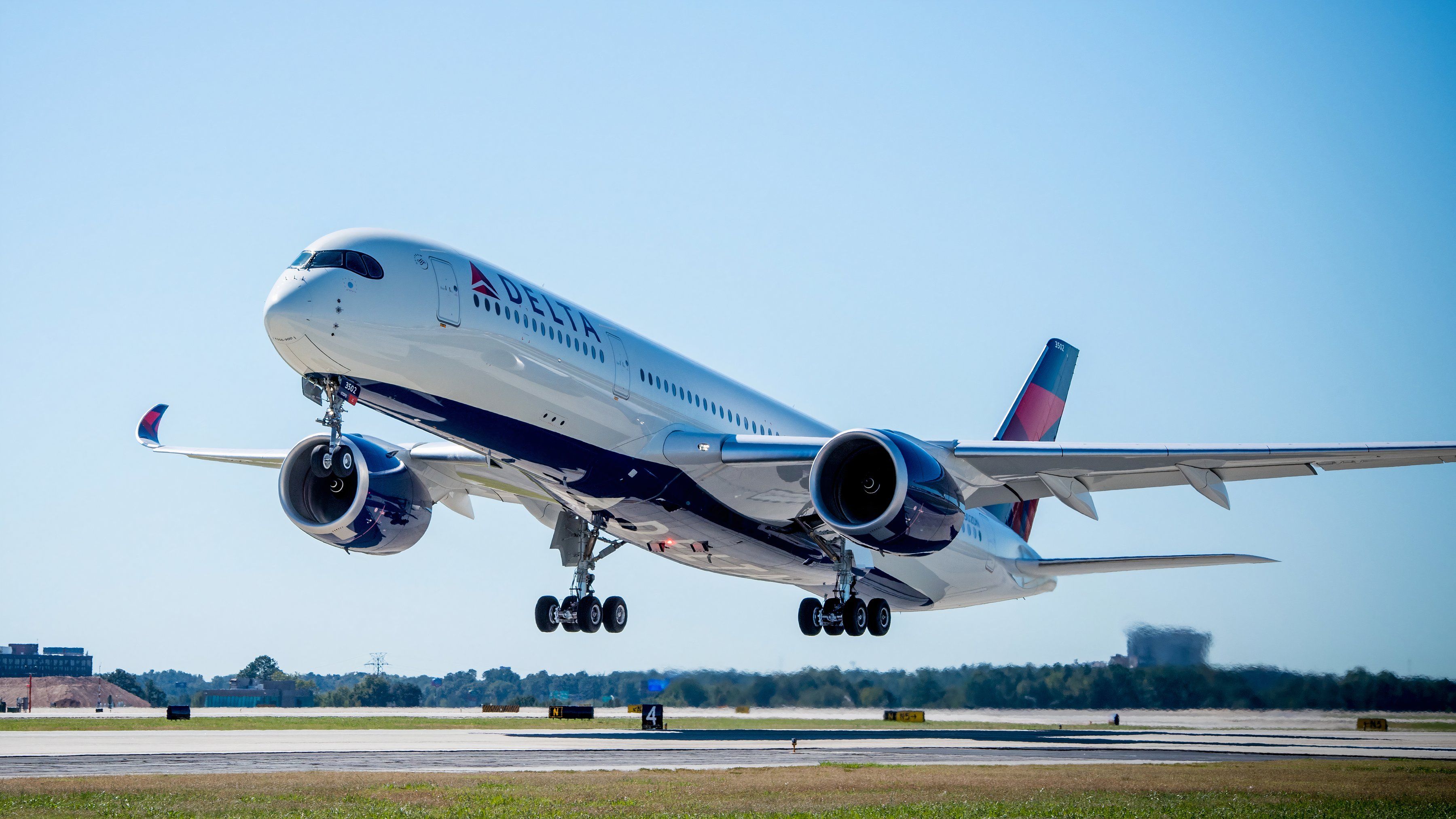 Lufthansa Airbus A350