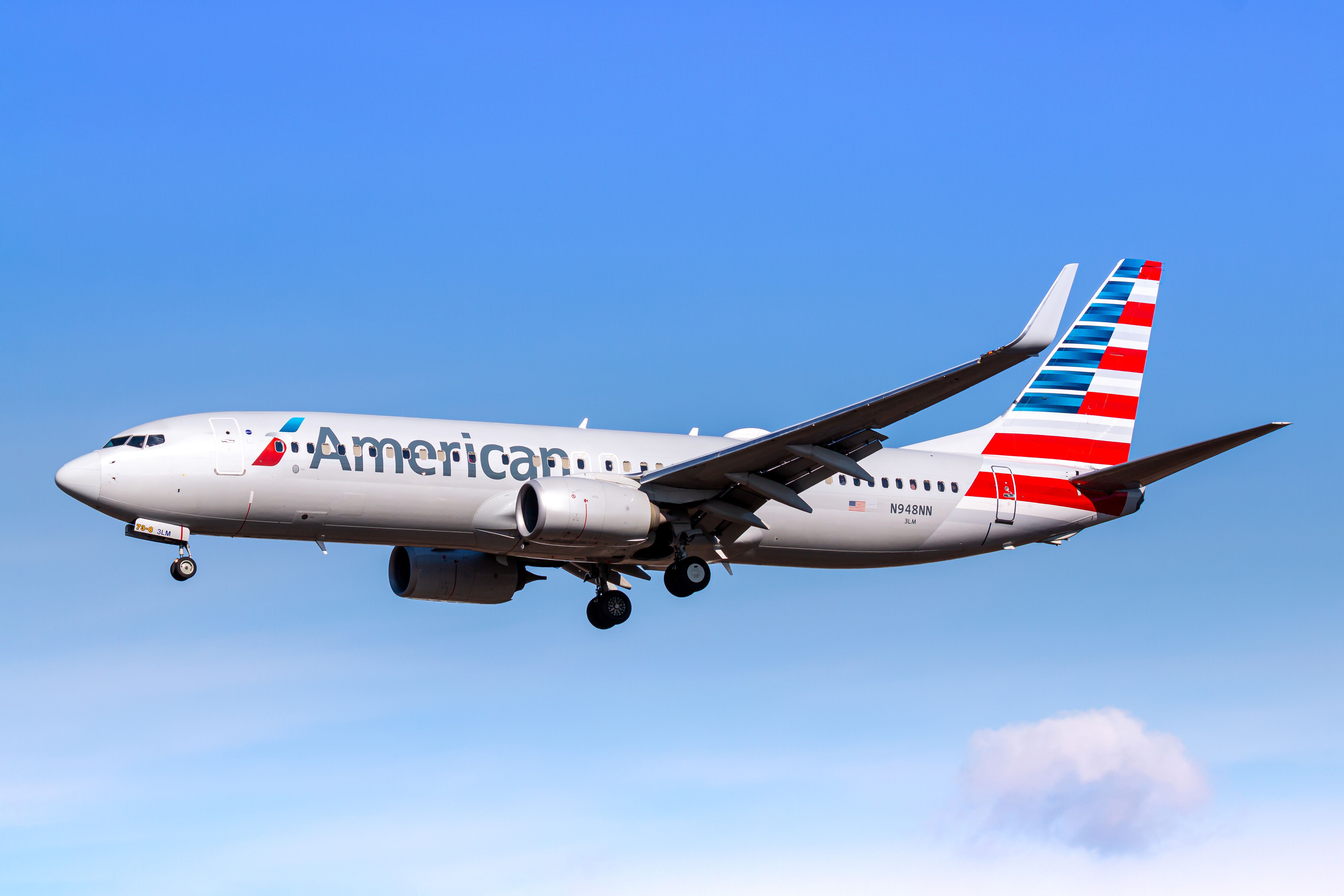 American Airlines Boeing 737-800 landing at JFK shutterstock_1674484681