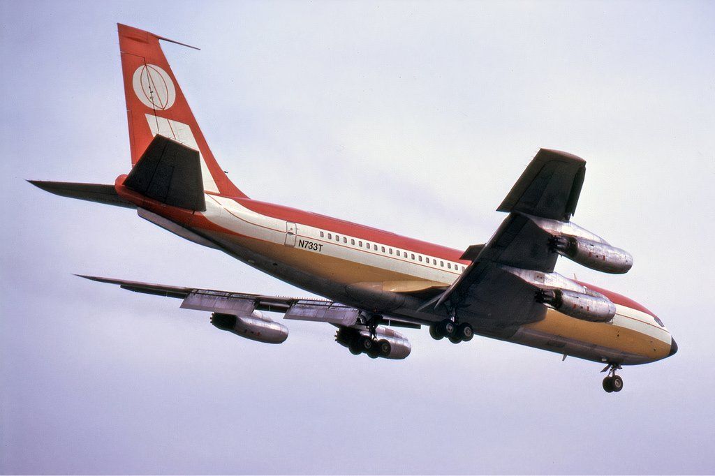 Aeroamerica Boeing 720