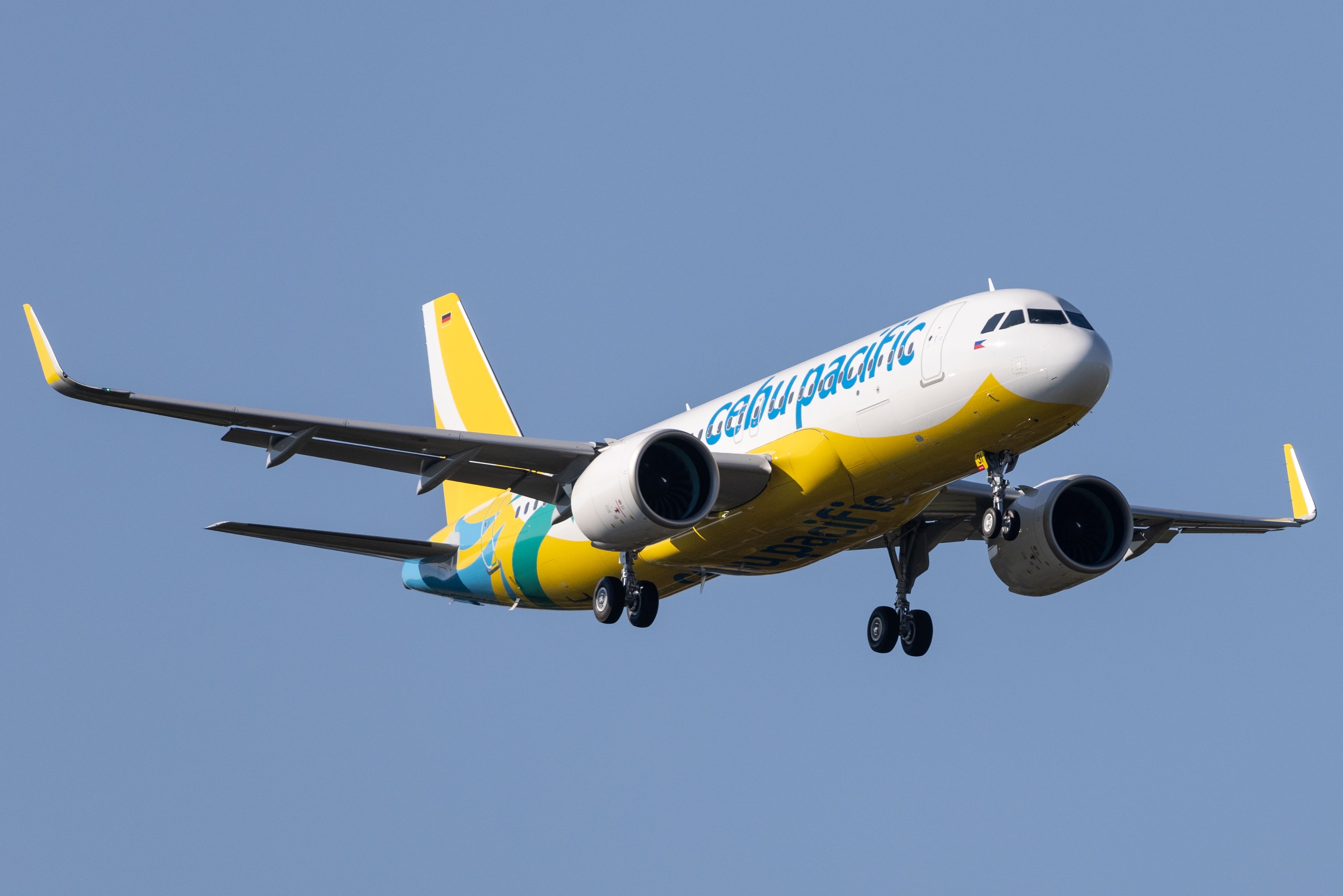 Cebu Pacific Air Airbus A320neo landing at XFW shutterstock_2429931595