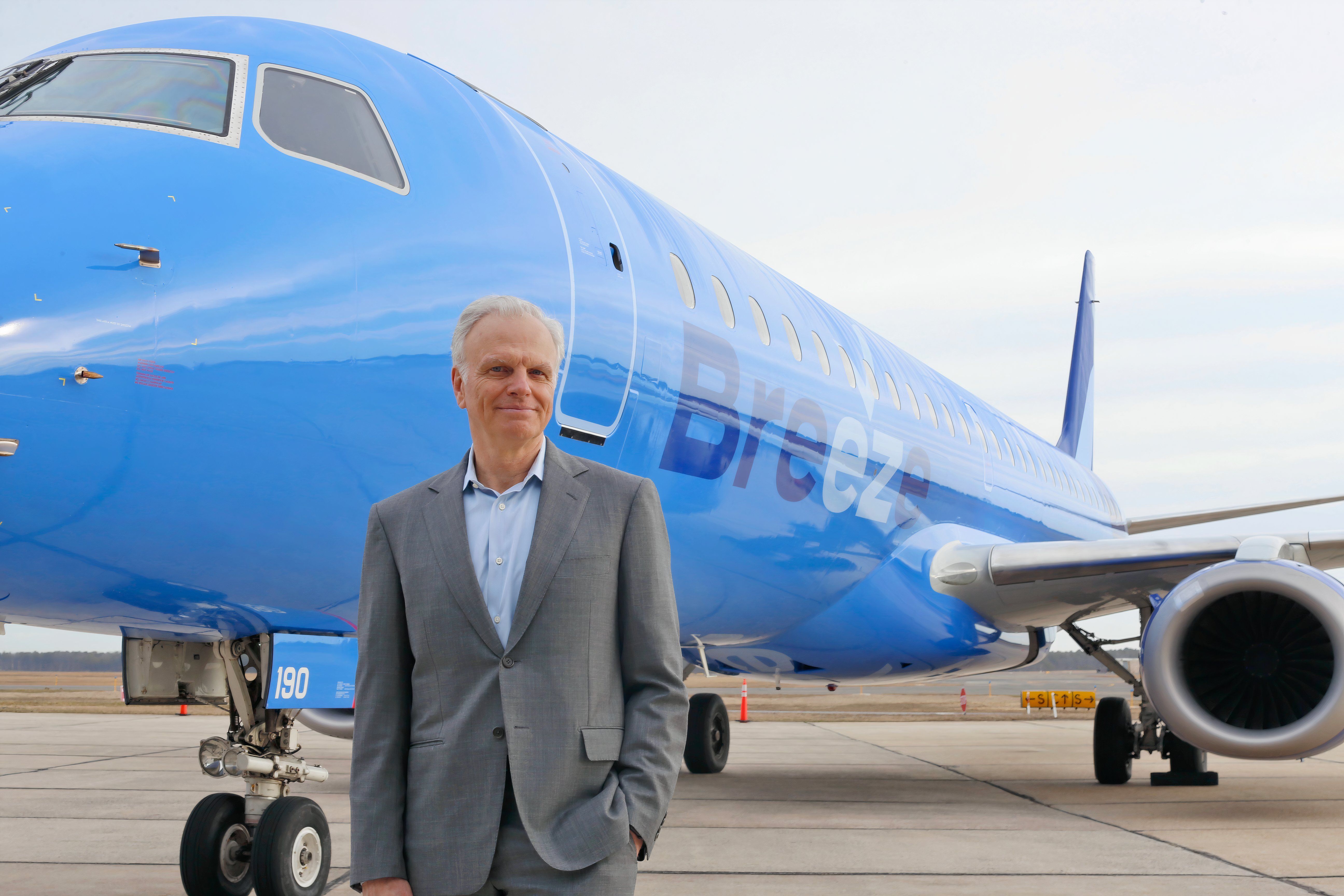 David Neeleman with a Breeze Airways Airbus A220