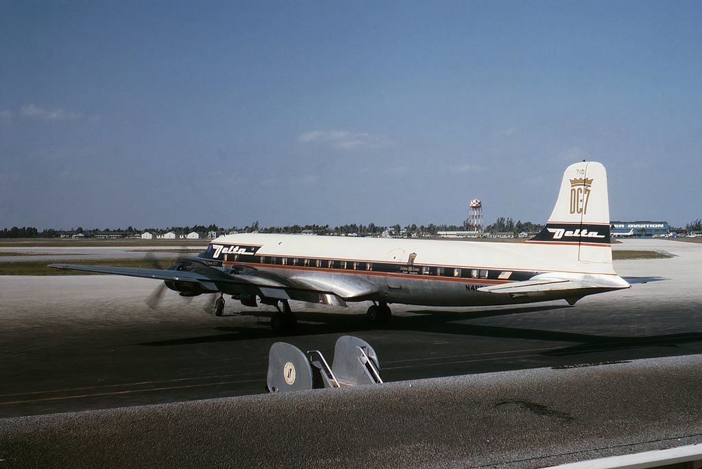 Delta Air Lines DC-7