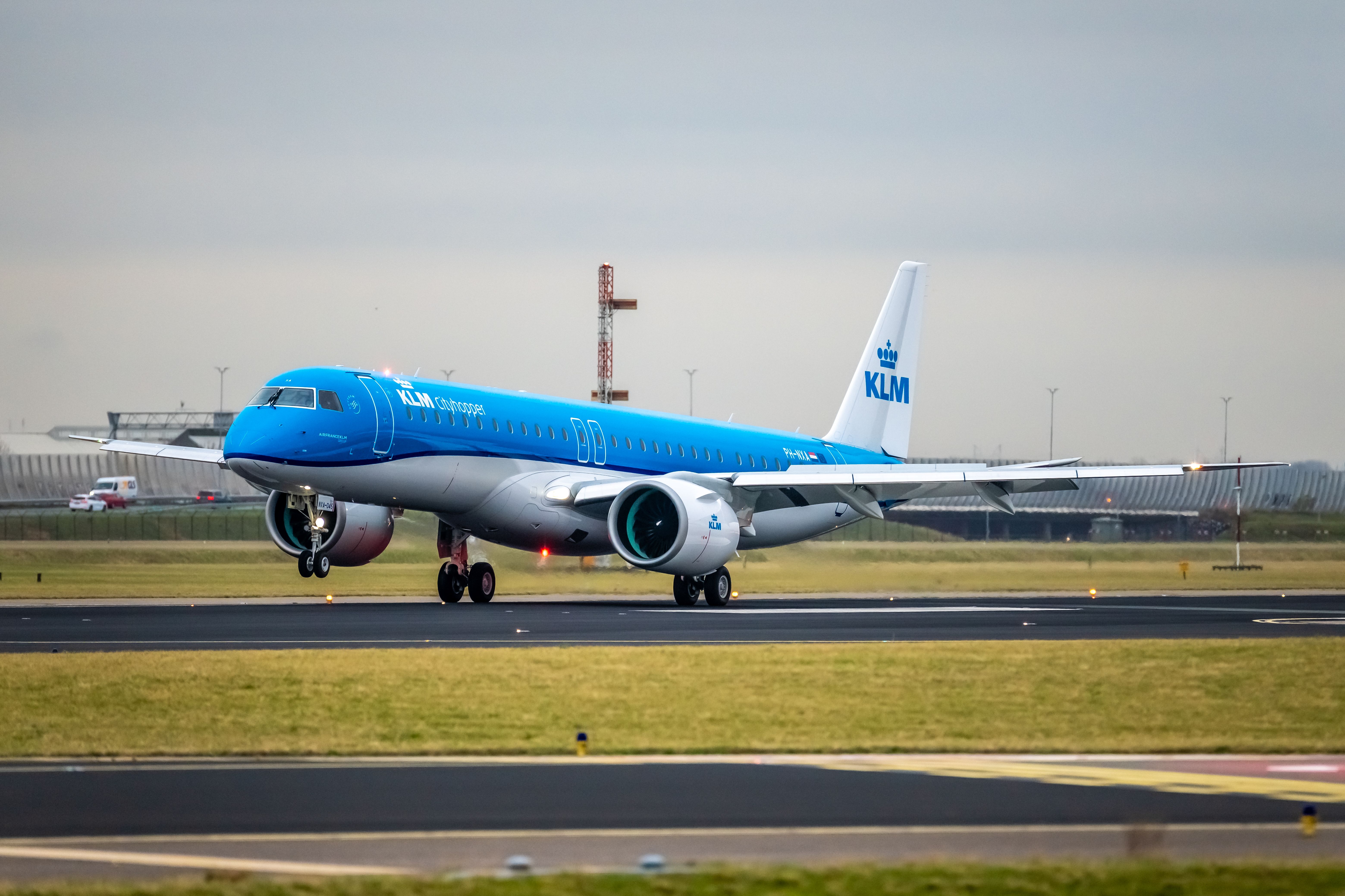 KLM E195 E2 landing at Schiphol