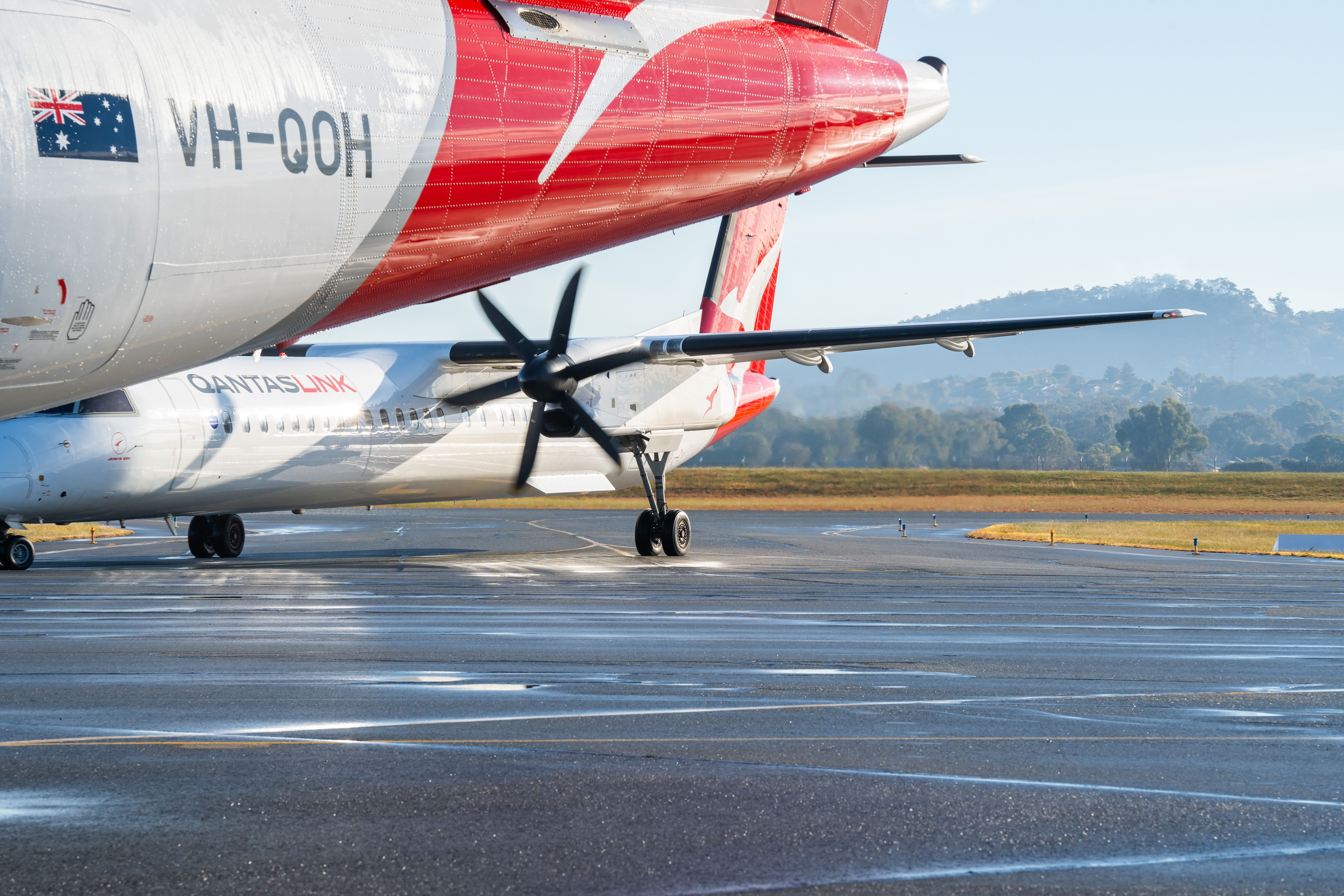 QantasLink Dash 8-Q400 奧爾伯里機場