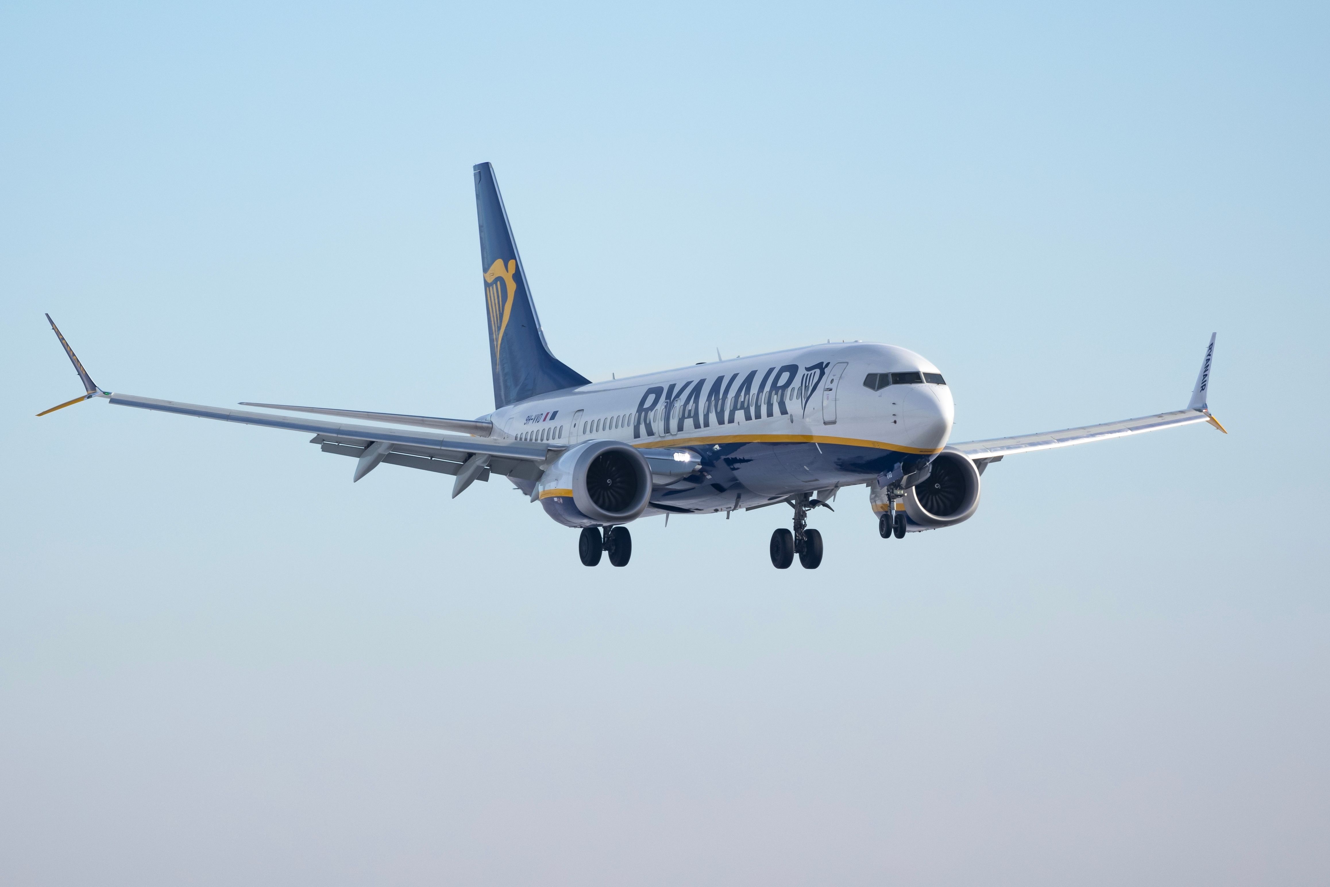 Ryanair Boeing 737 MAX 8-200 landing at PRG shutterstock_2416111283