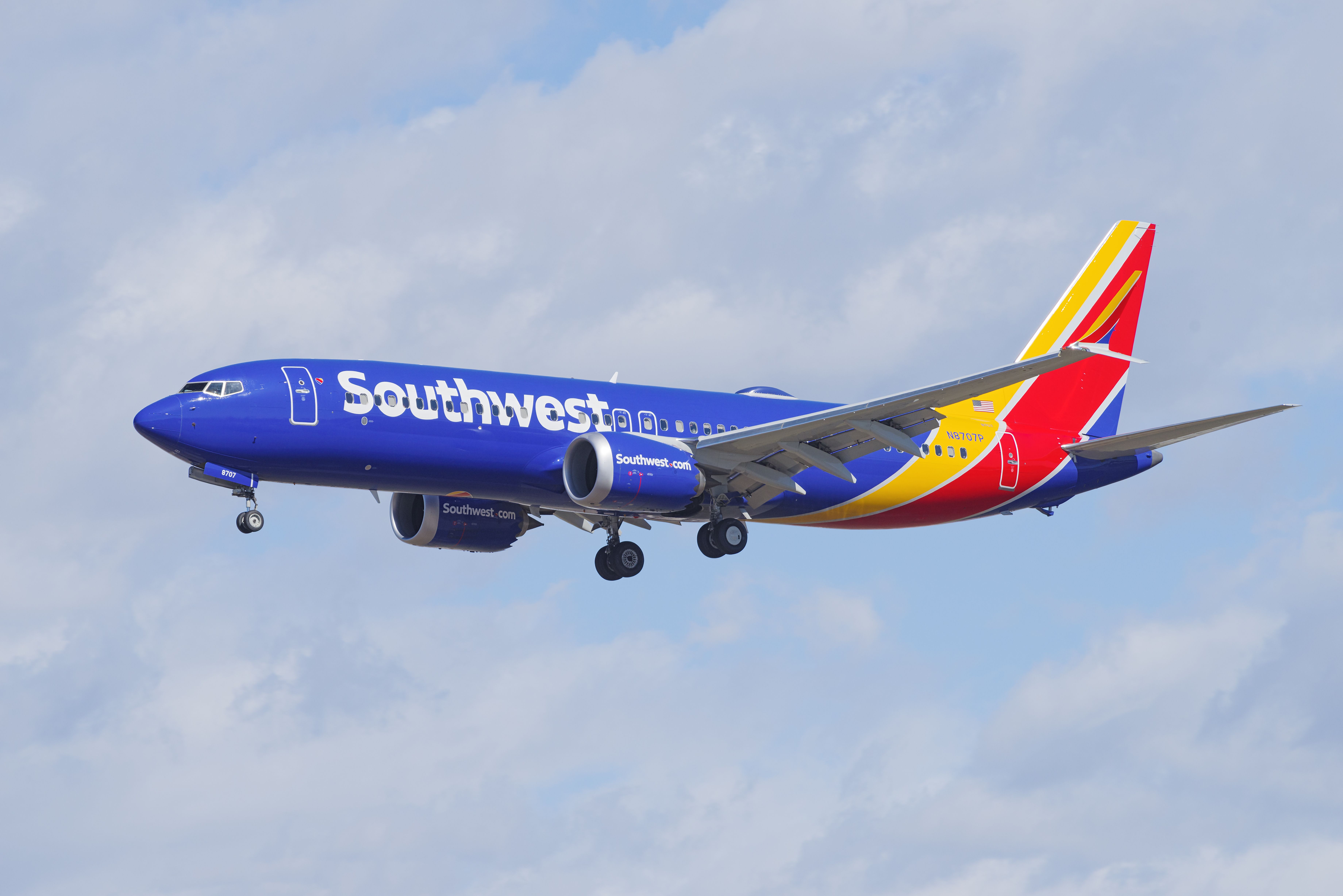 A Southwest Airlines Boeing 737 MAX 8 landing