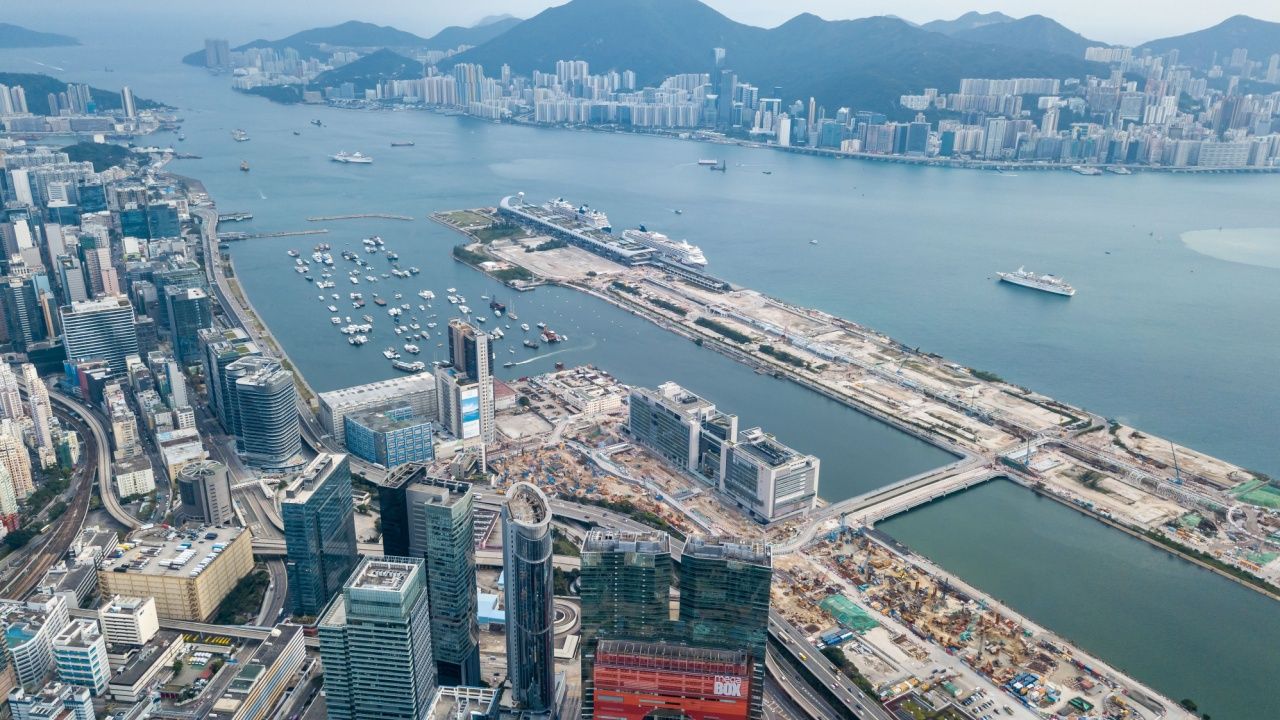 Hong Kong's Legendary Kai Tak Airport: 5 Fast Facts