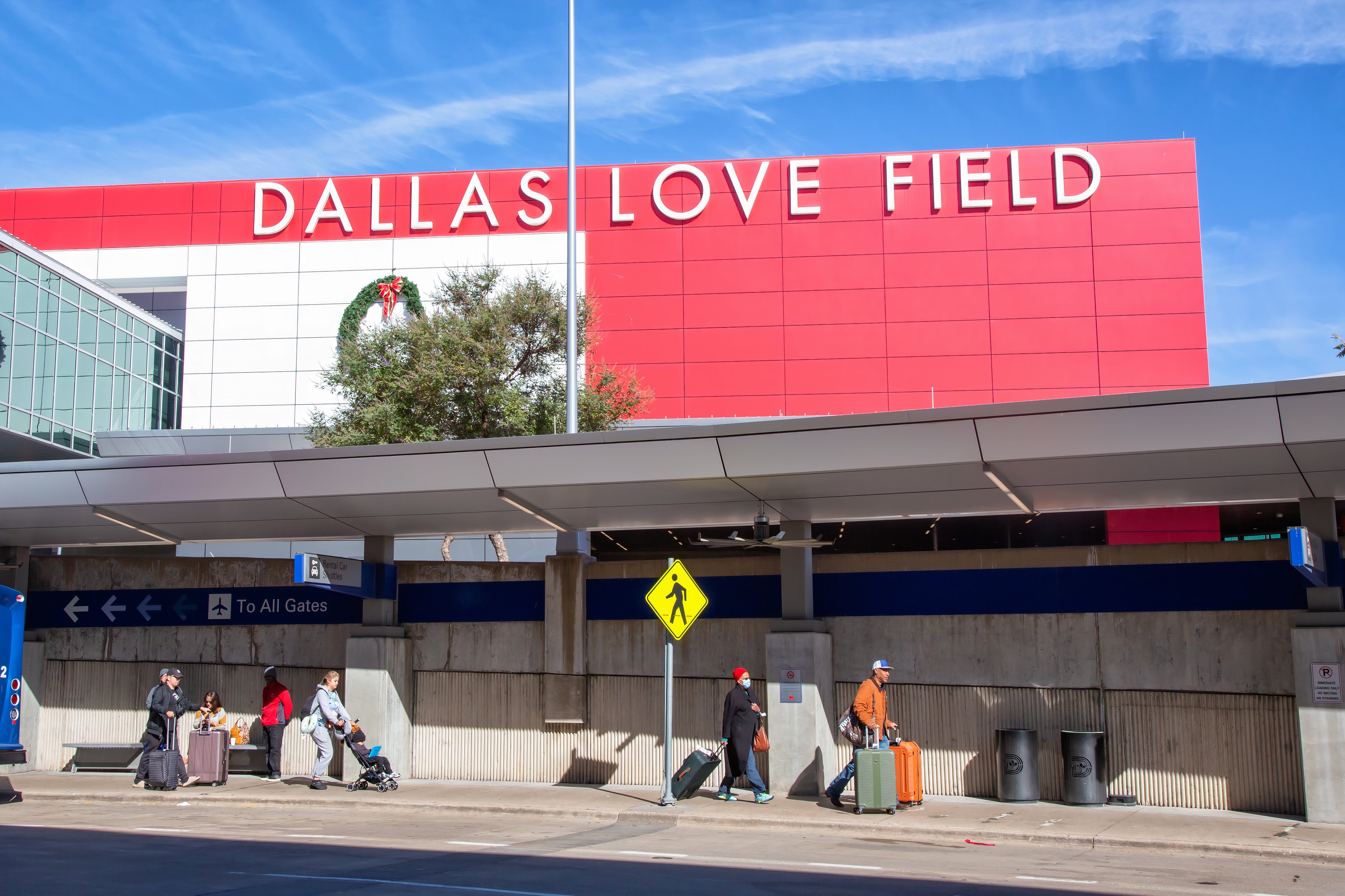 Terminal building of Dallas Love Field airport (DAL)