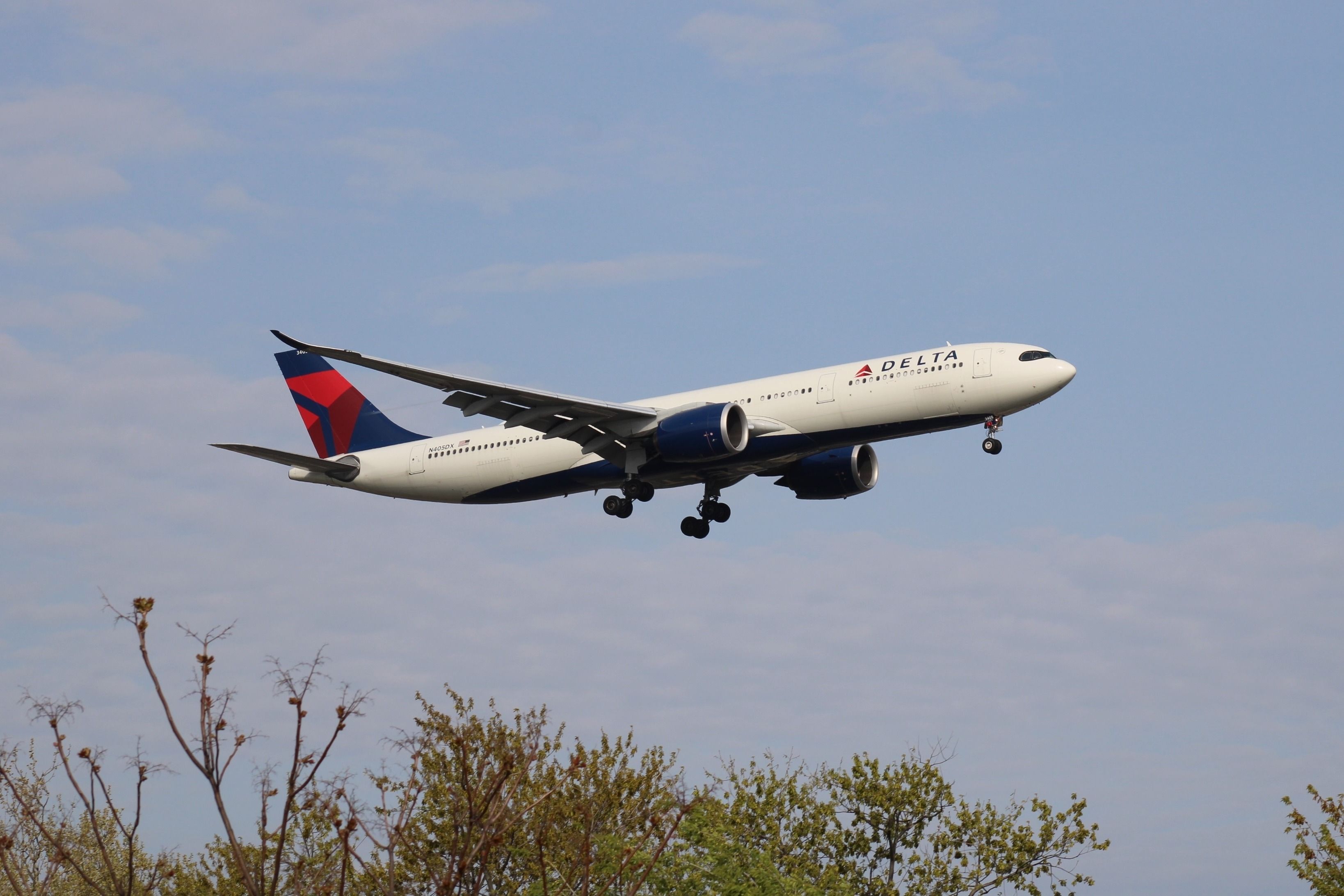 Delta Air Lines Airbus A330-900neo (N405DX).