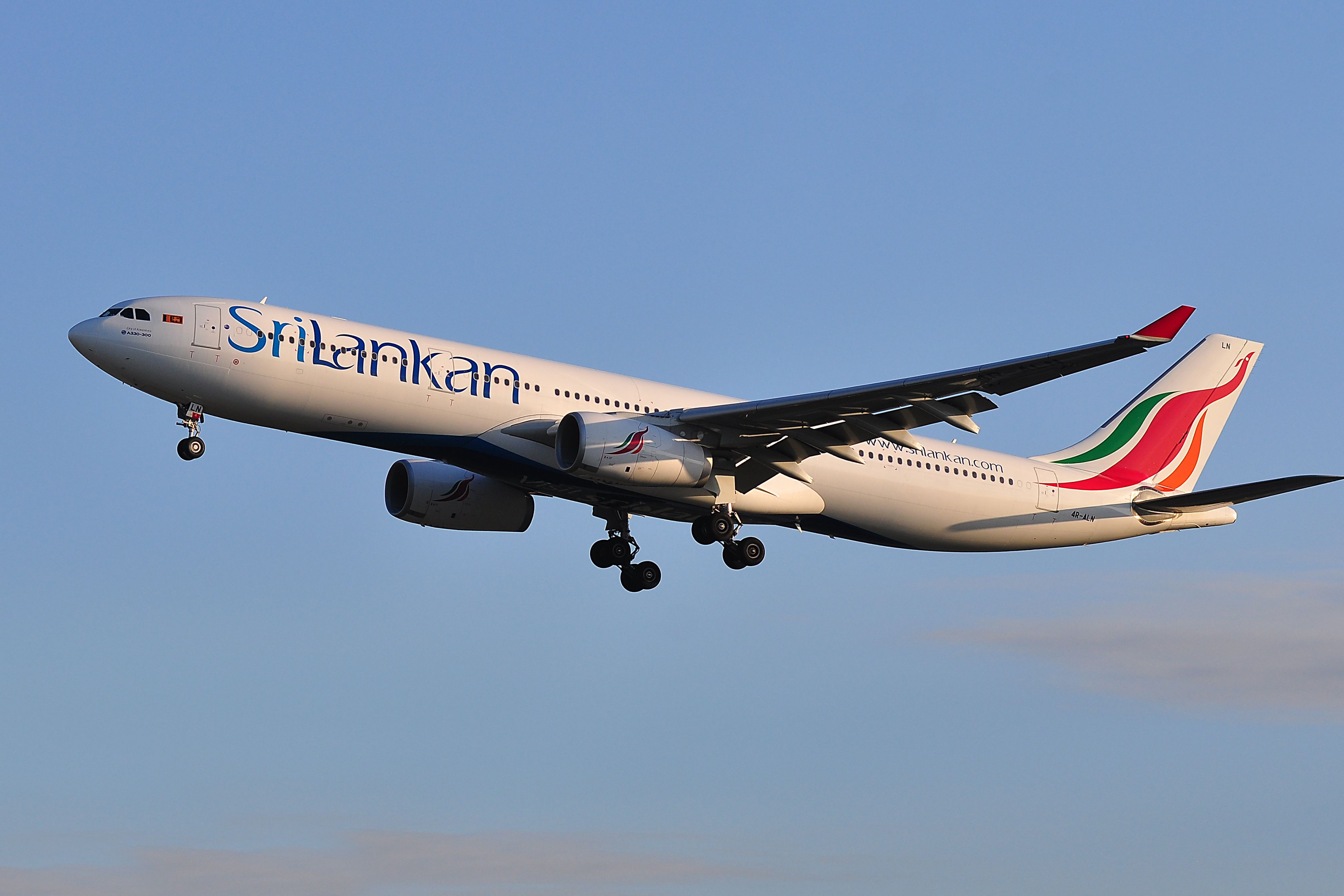 SriLankan Airlines Airbus A330-300