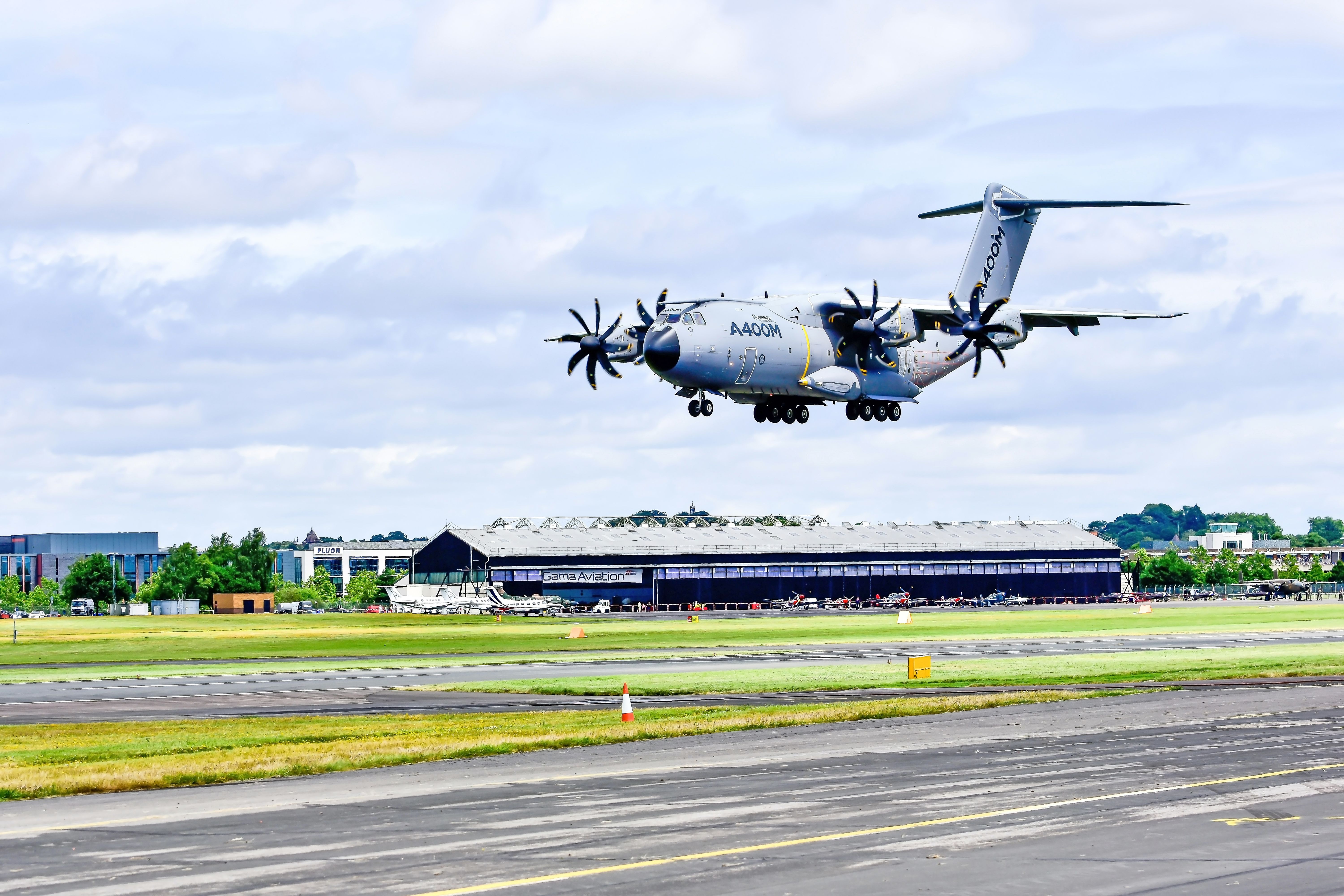 Airbus A400M Landing In Farnborough