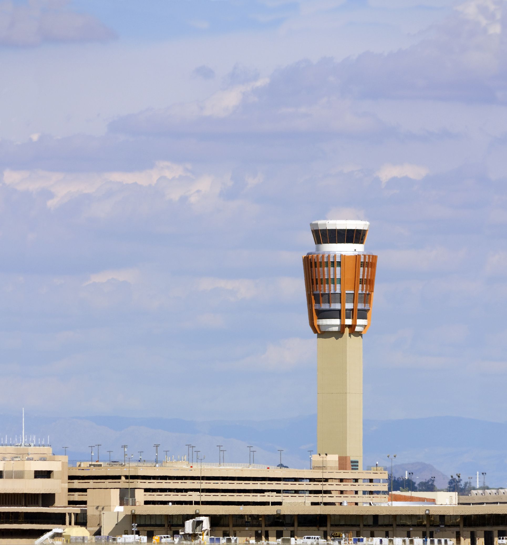 Phoenix Sky Harbor International Airport (PHX) ATC Tower.