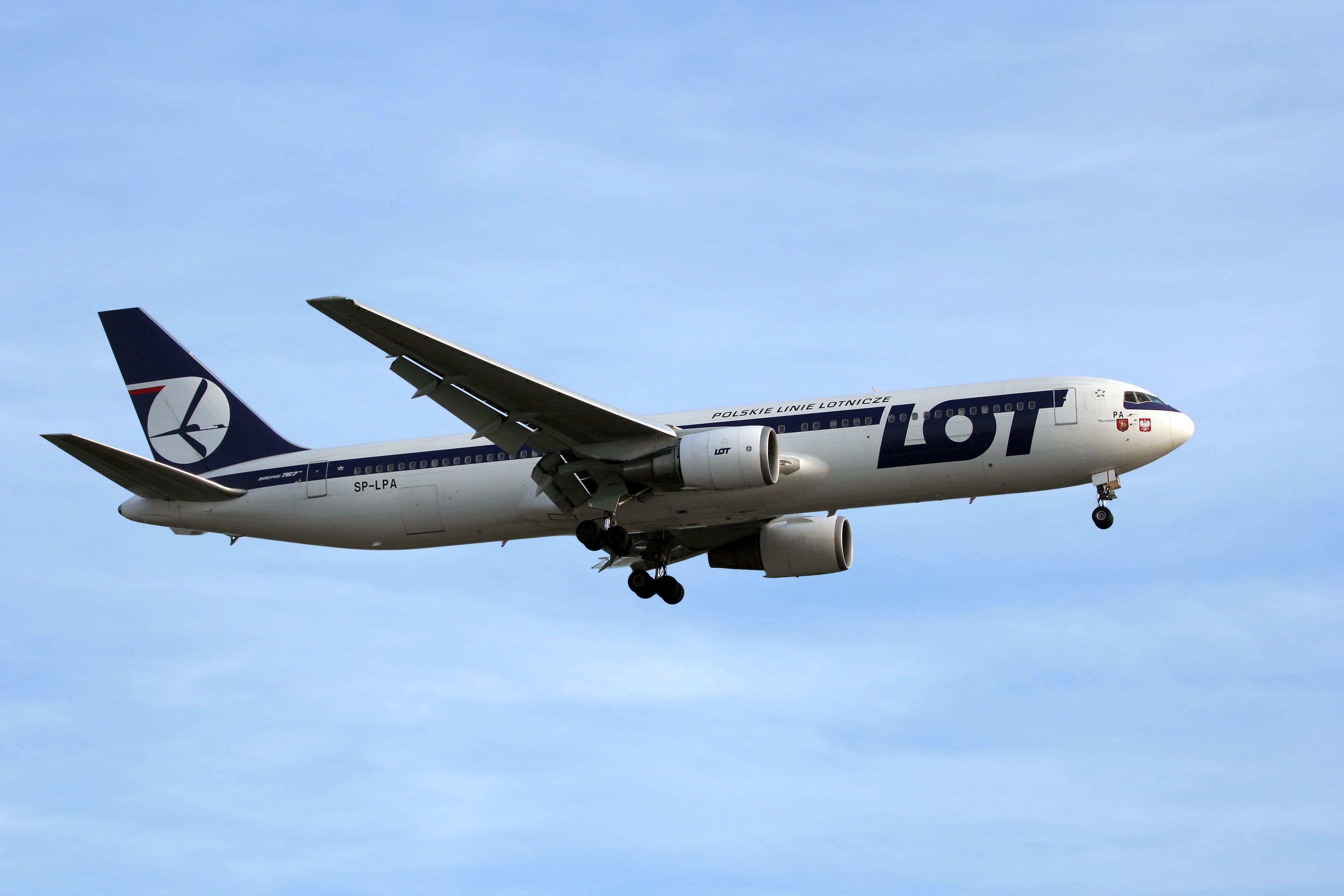 LOT Polish Airlines Boeing 767 Inflight