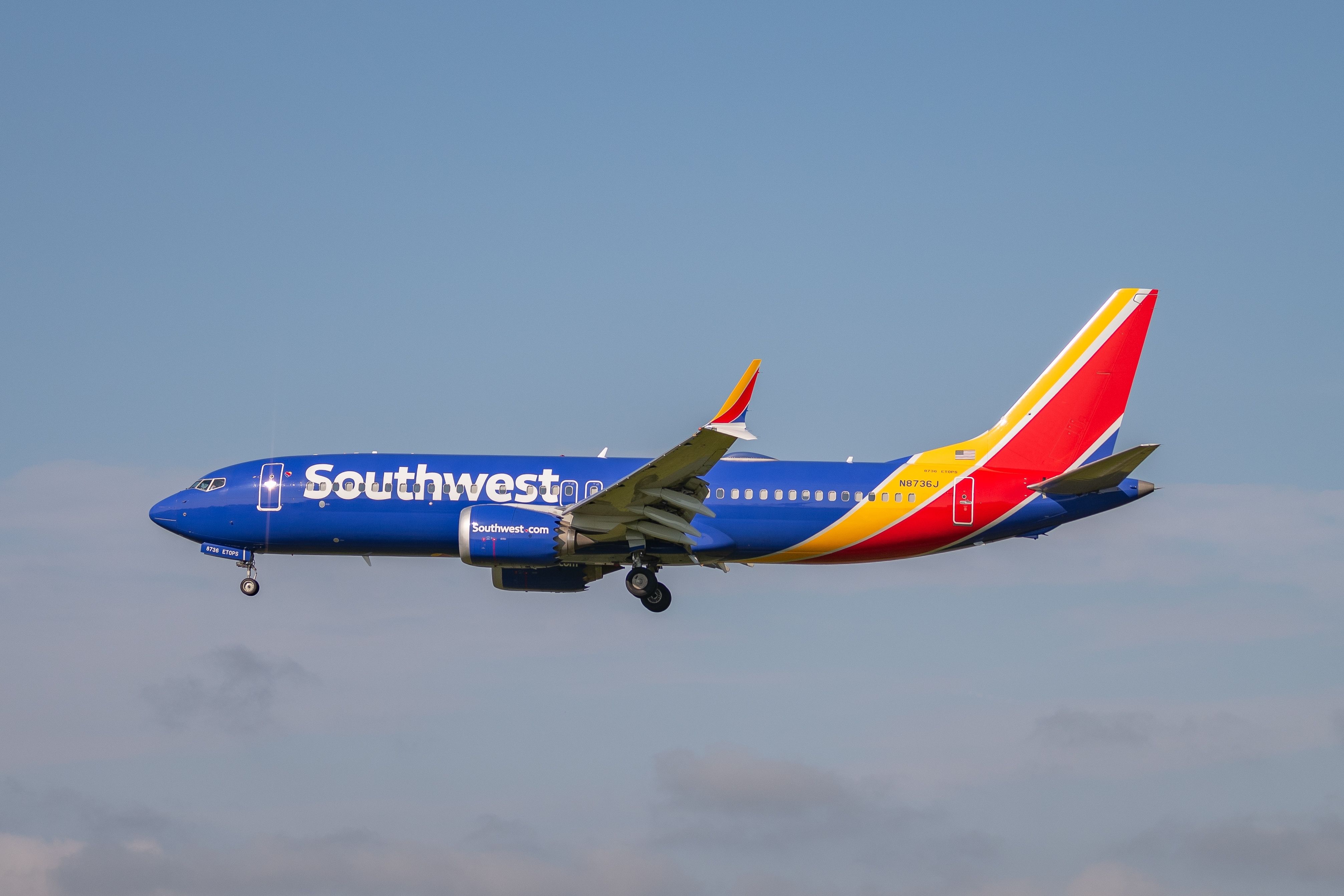 Southwest Airlines Boeing 737 MAX 8 landing at ALB shutterstock_2359129549