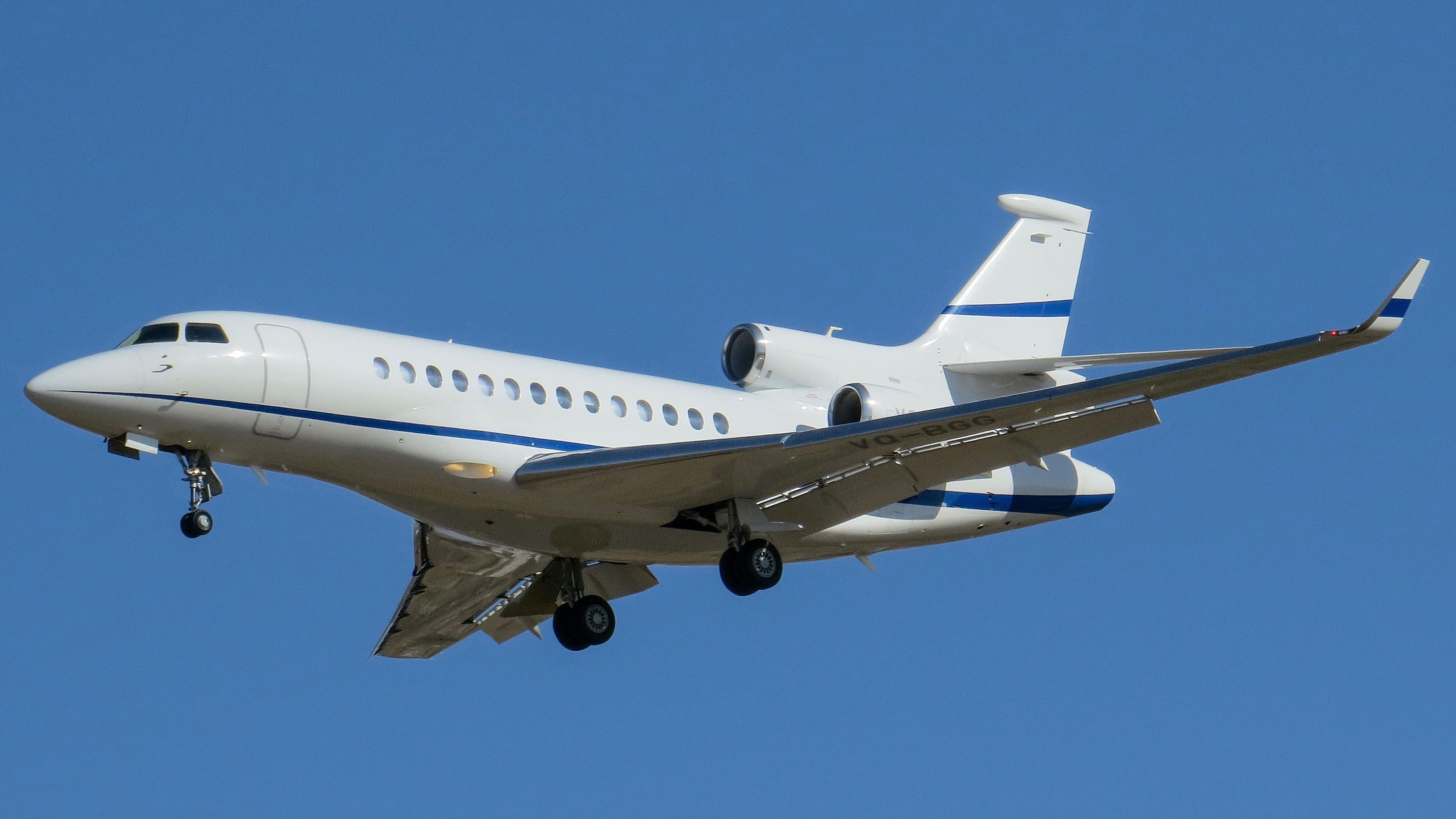 VQ-BGG Falcon 7X