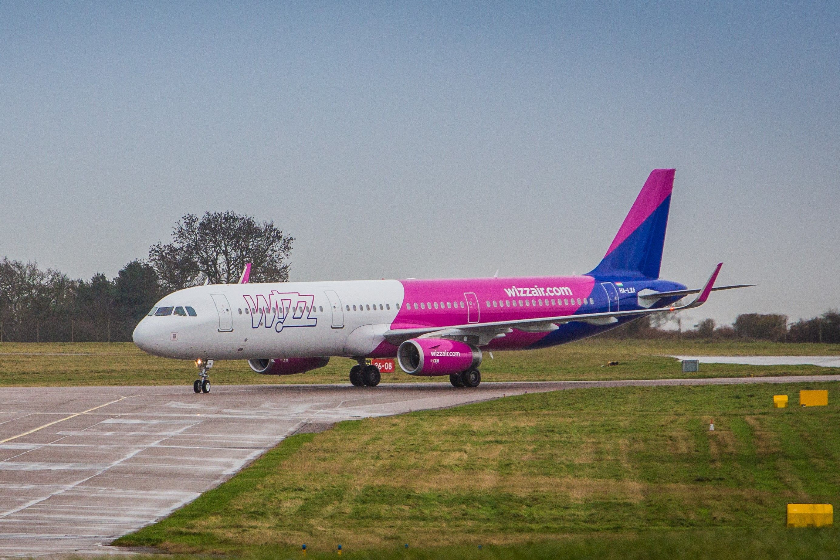 Wizz Air Airbus A321 Taxiing Under Grey Skies