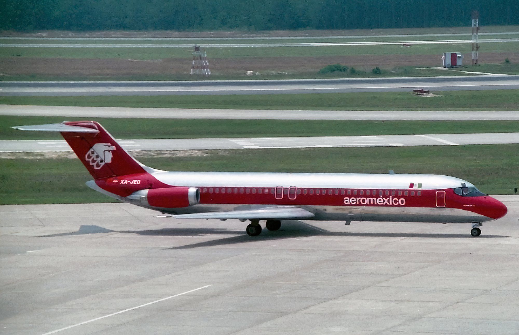XA-JED_Douglas_DC-9-32_Aeromexico