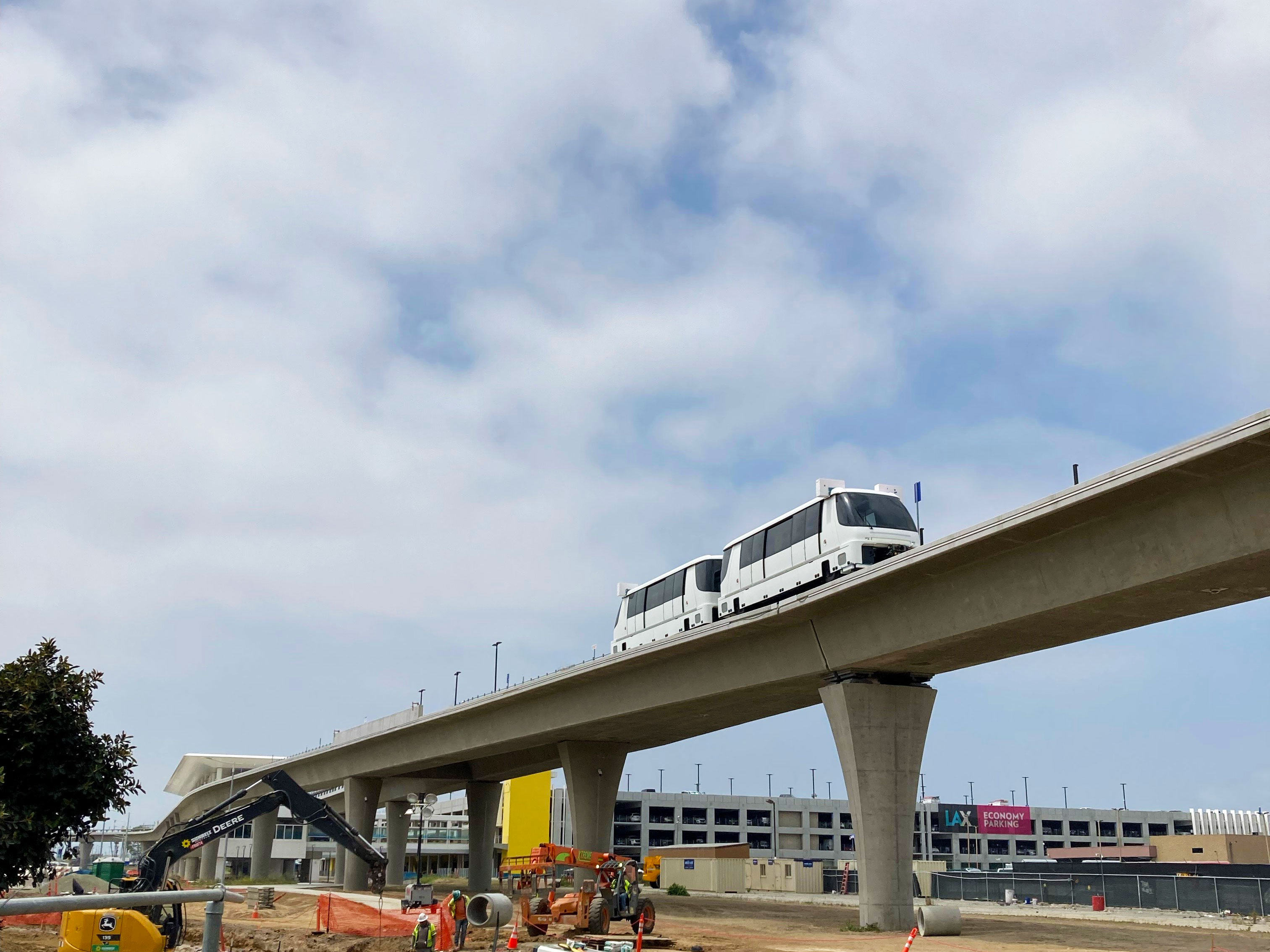 LAX People Mover