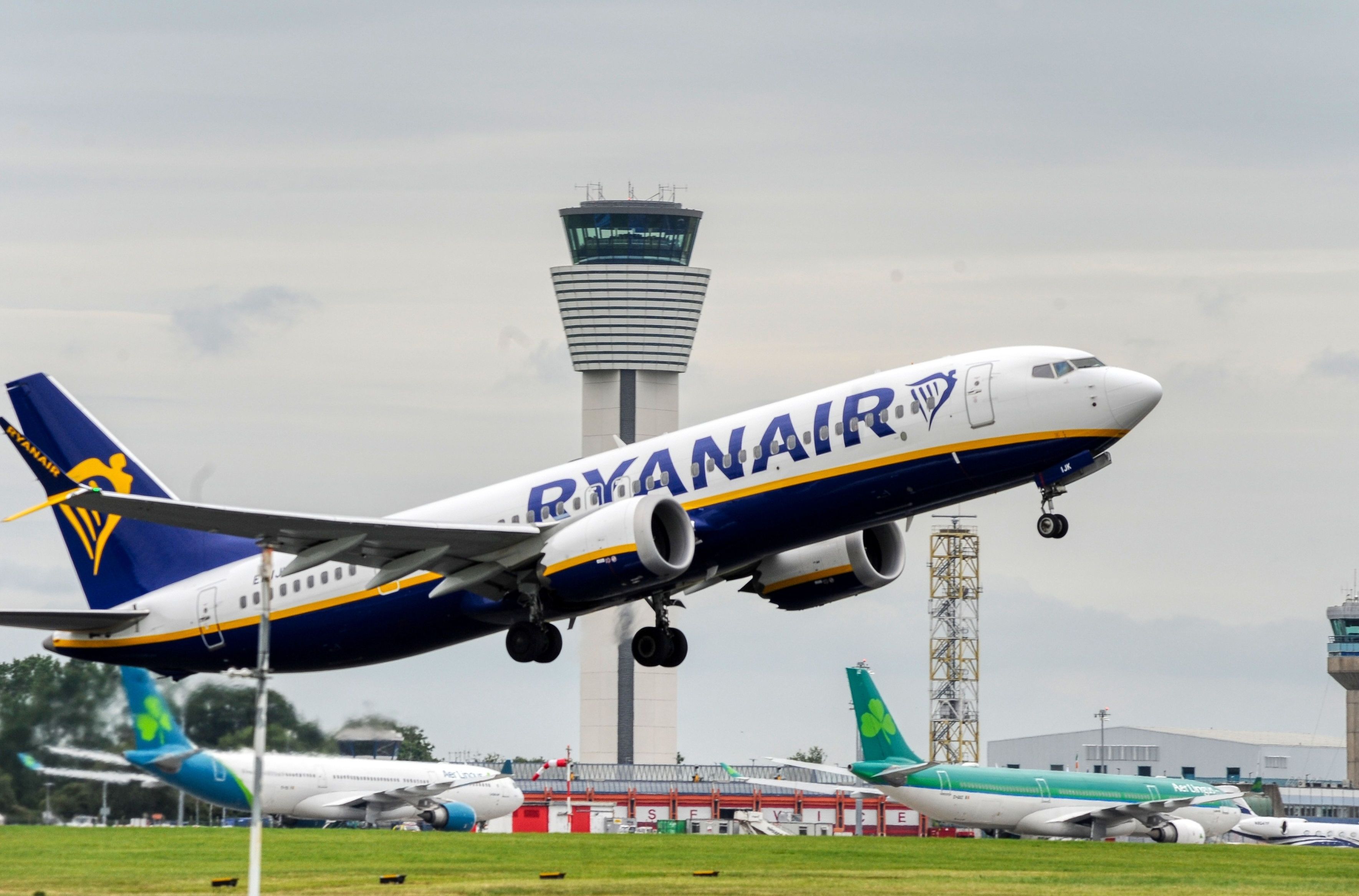 Aer Lingus and Ryanair aircraft at Dublin Airport shutterstock_2489879121