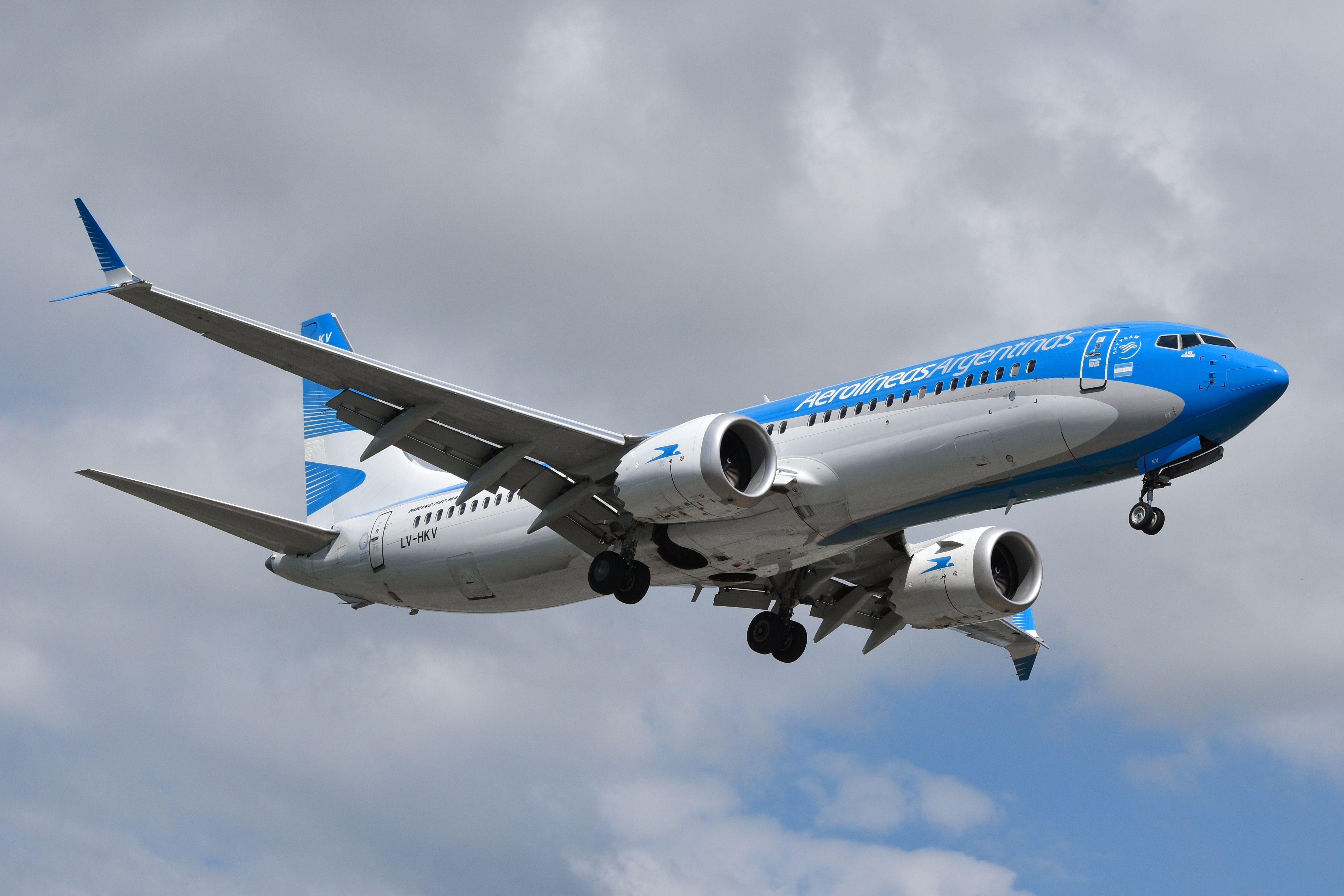 Aerolineas Aregentinas Boeing 737 MAX flying