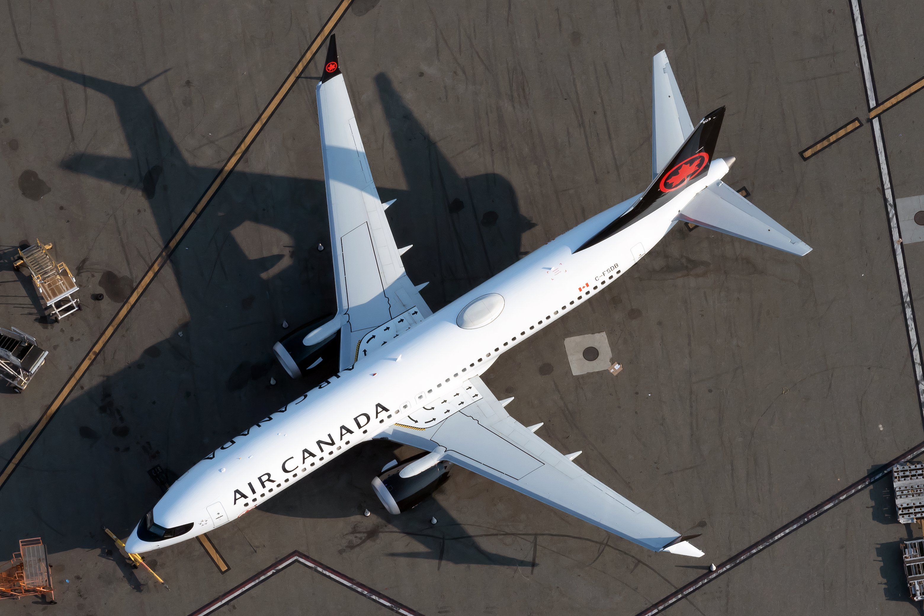 Air Canada 737 MAX 8 on ground