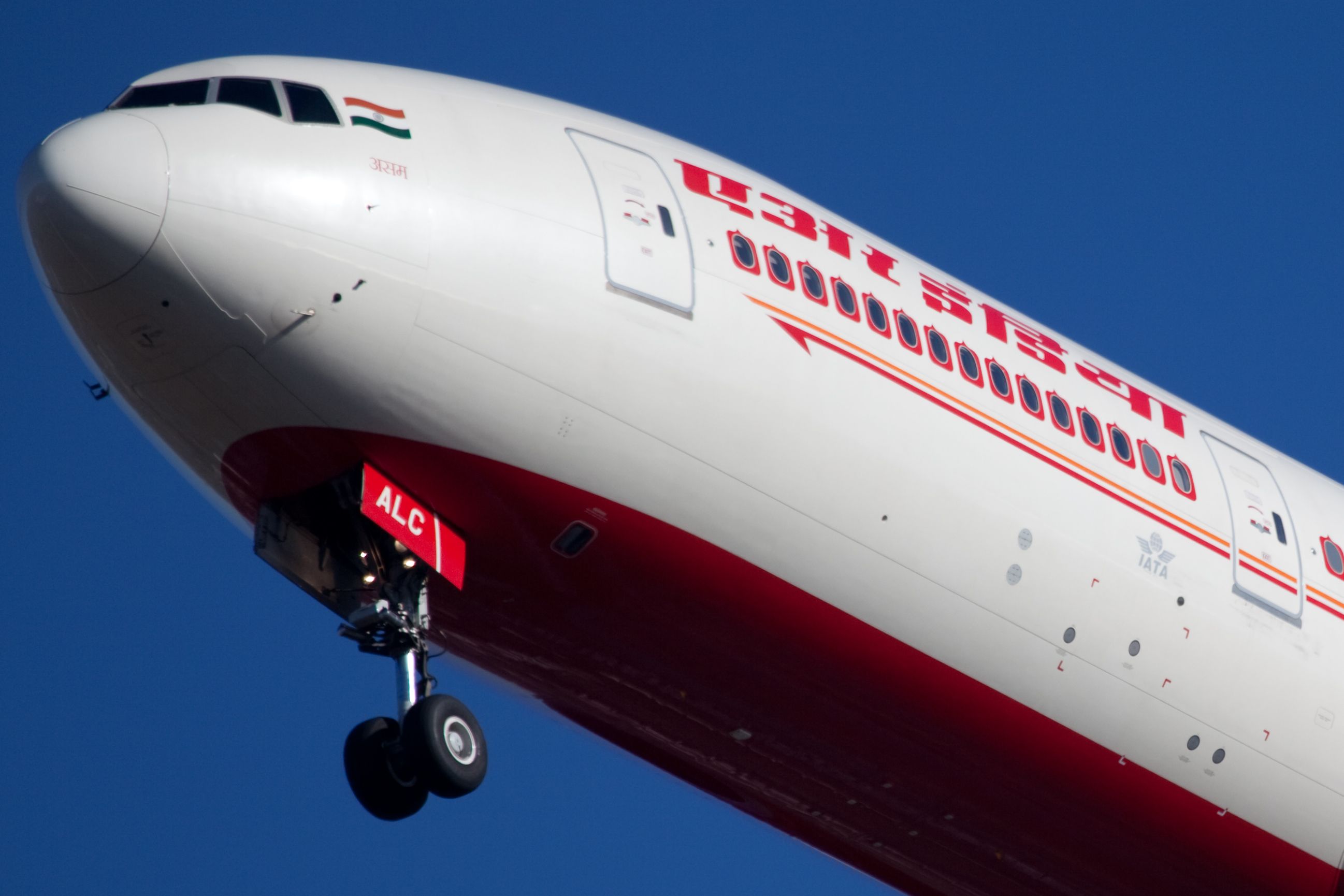 Air India Boeing 777 landing at JFK shutterstock_45192736