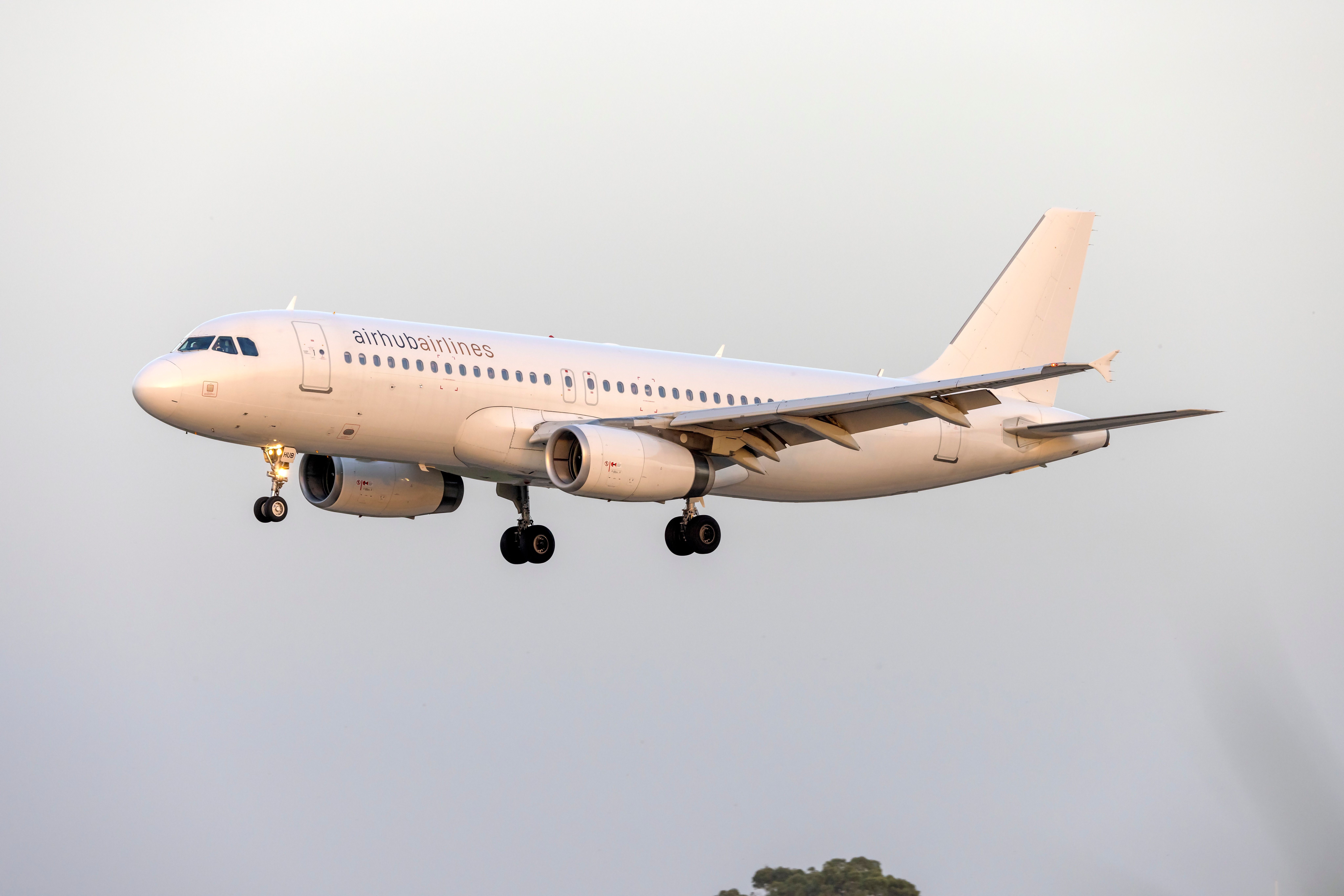 Airhub Airlines Airbus A320 landing at MLA shutterstock_2220025951
