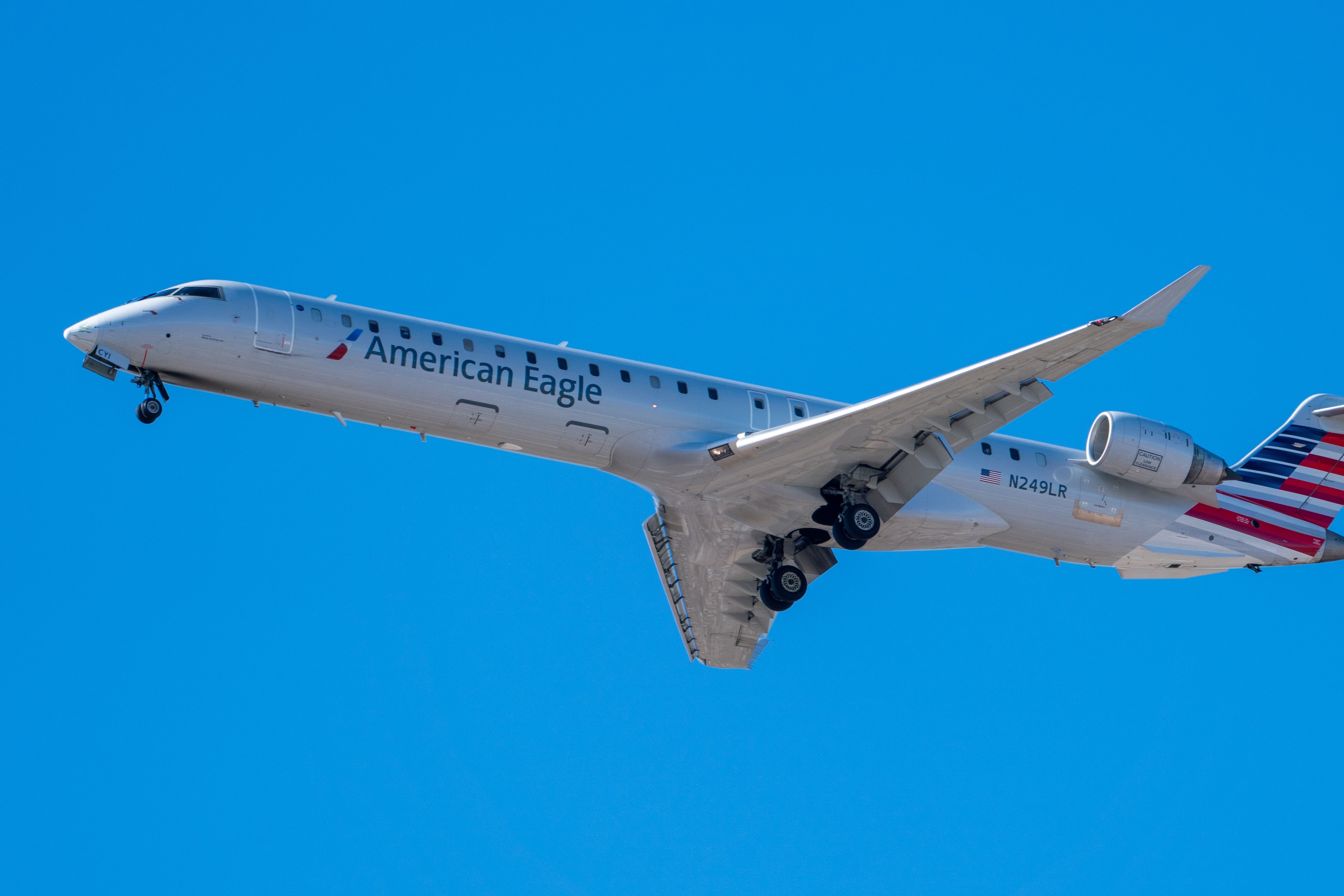 American Eagle CRJ900 shutterstock_1460982422