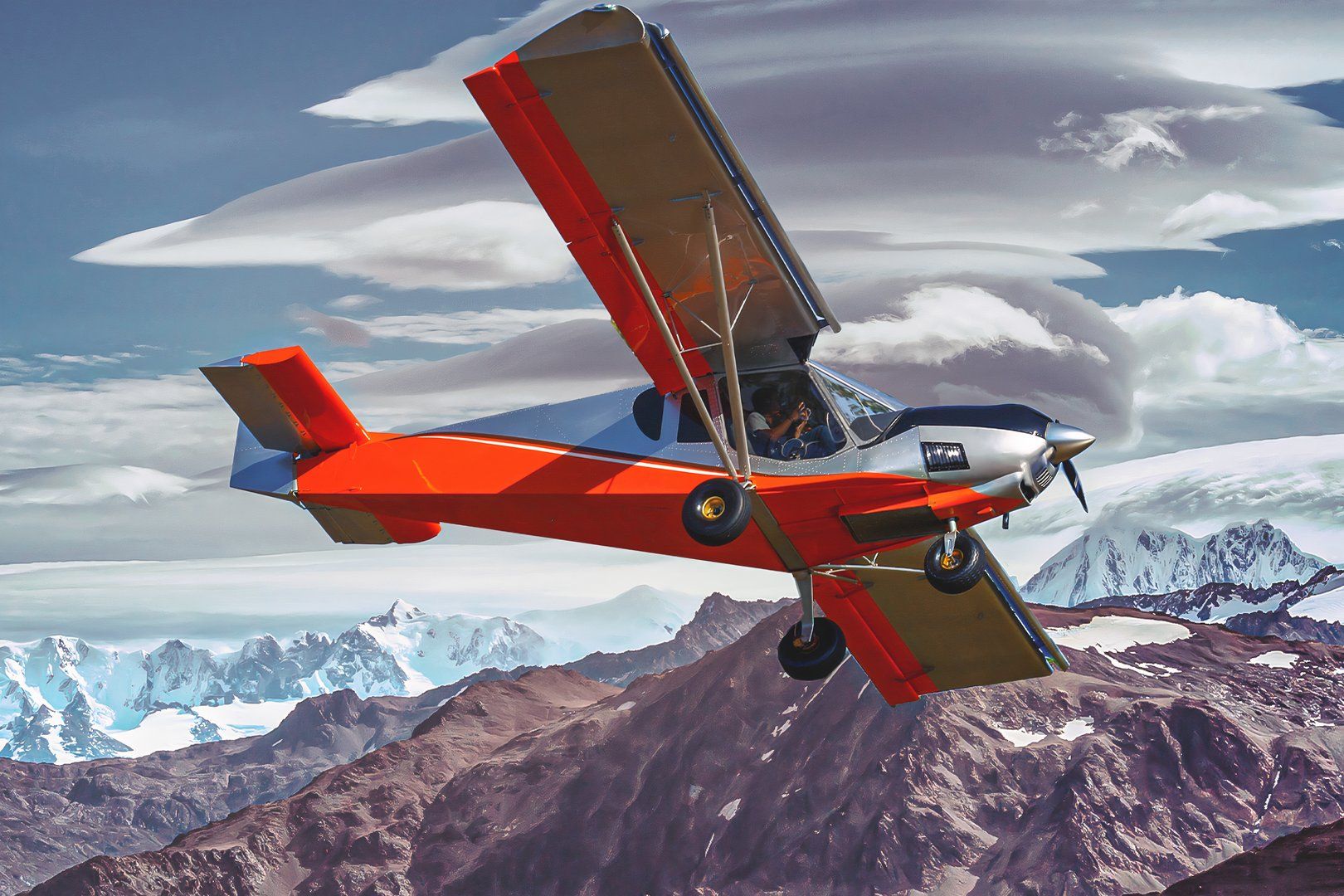 Plane Crash Kills Two Passengers On The First Day Of EAA AirVenture Oshkosh