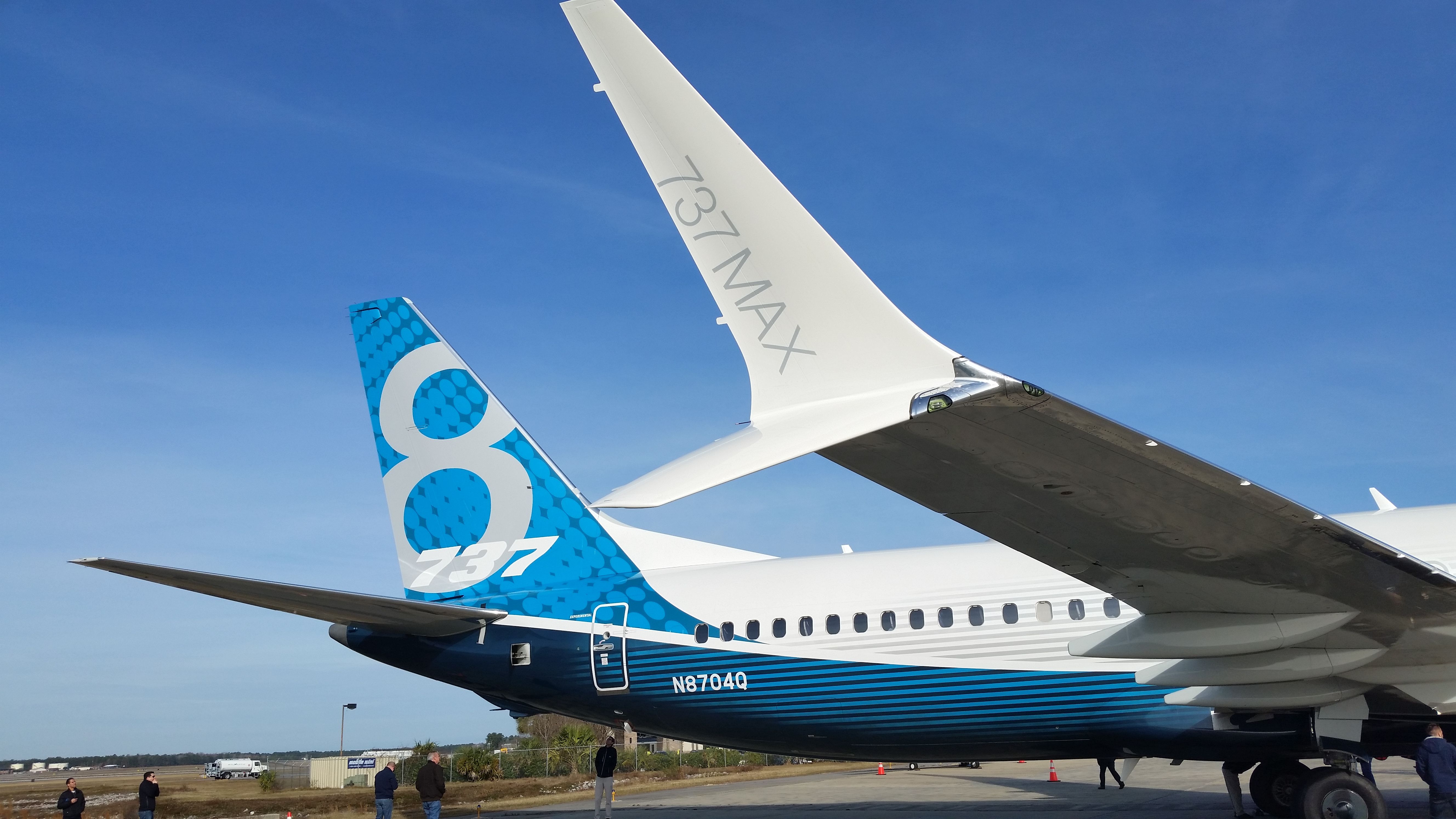 Boeing 737 MAX 8