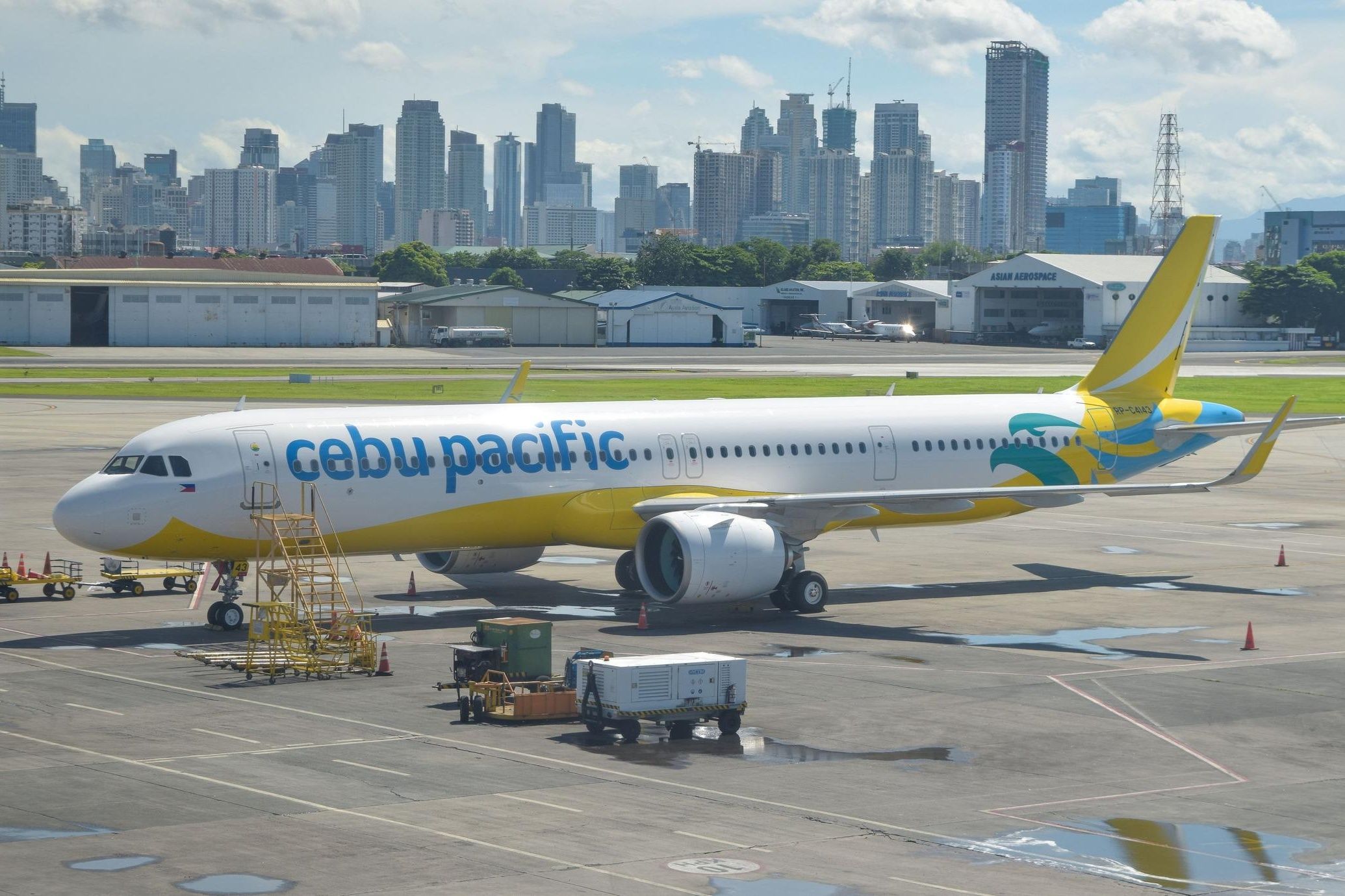 Cebu Pacific Airbus A321neo RP-C4143 