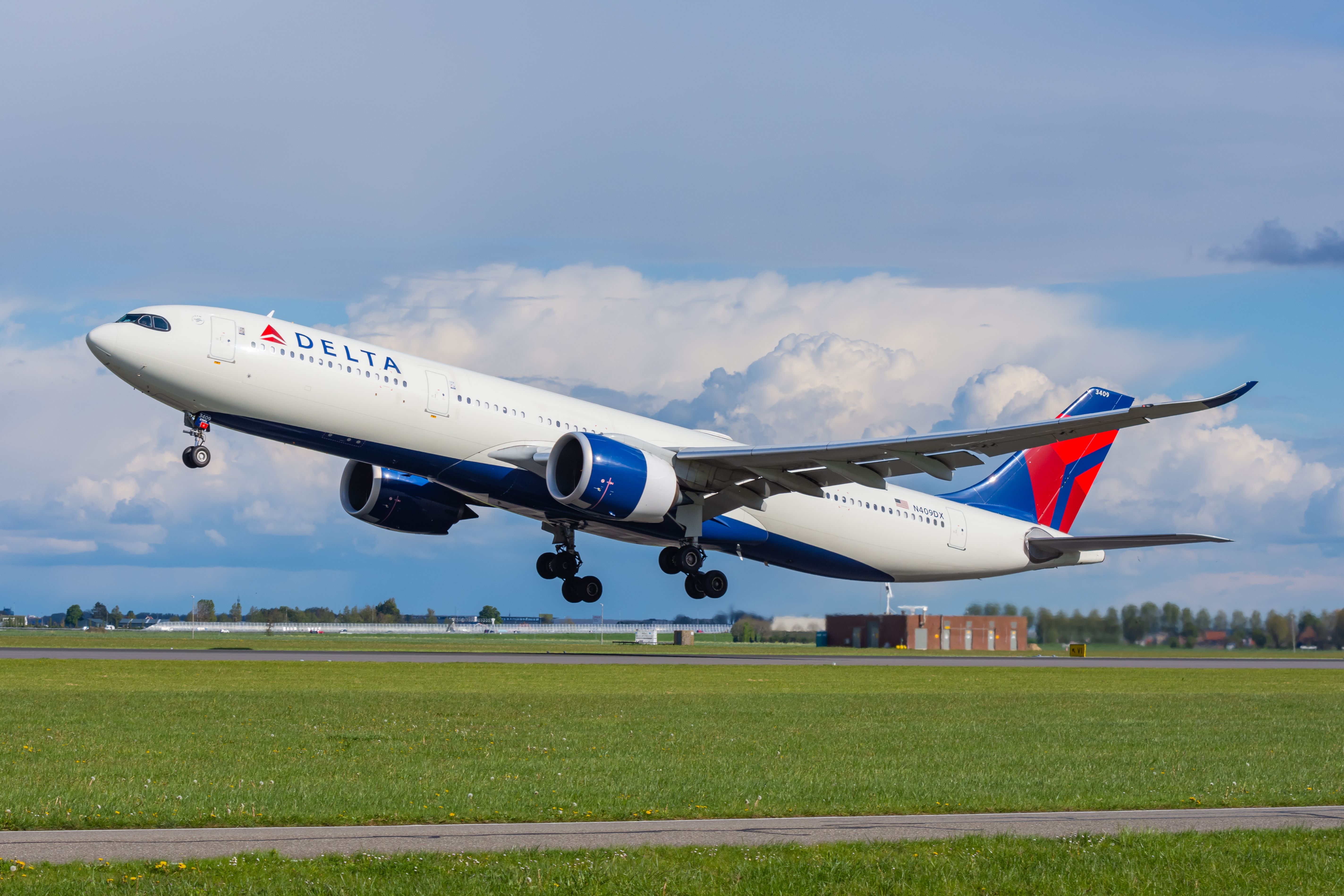 Delta Air Lines Airbus A330-900 departing AMS shutterstock_2473049757