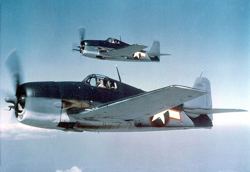 Hellcats_F6F-3,_May_1943-1