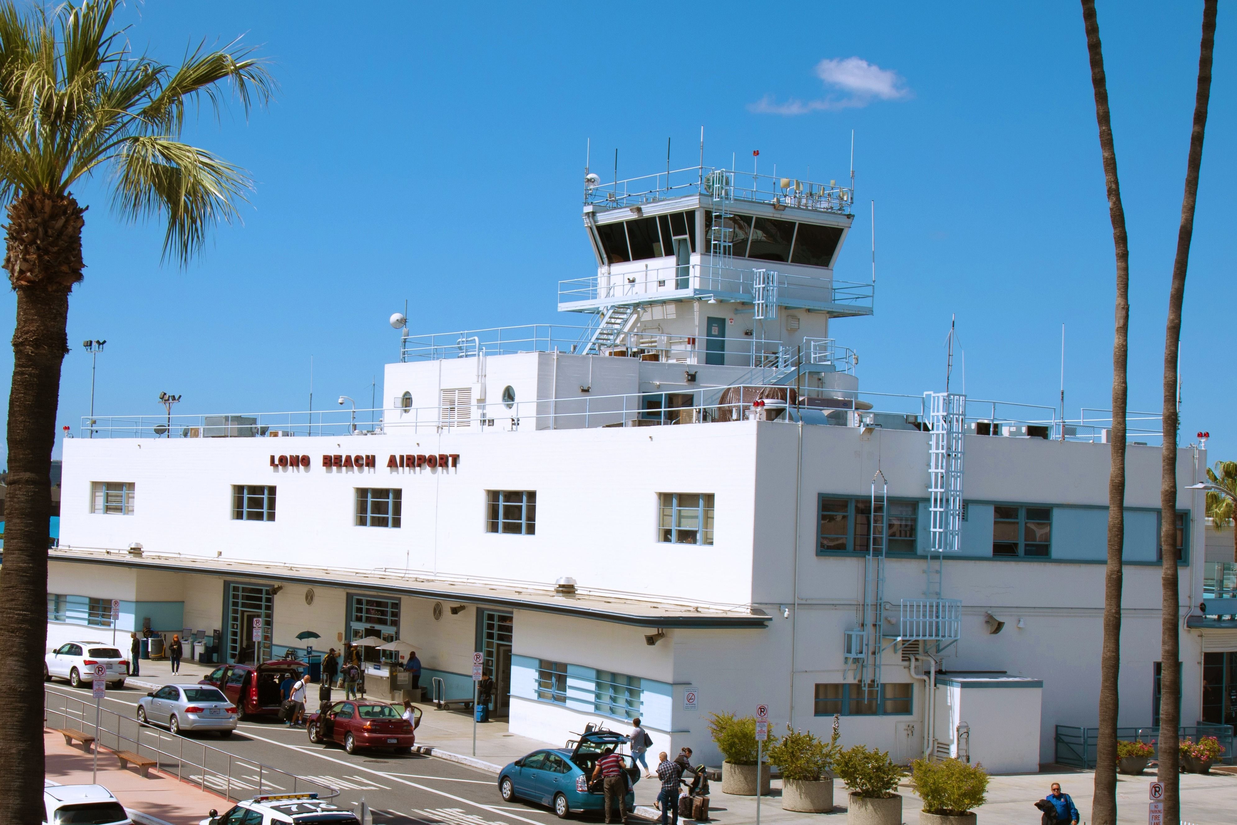 Daugherty field a brief history of california s long beach airport