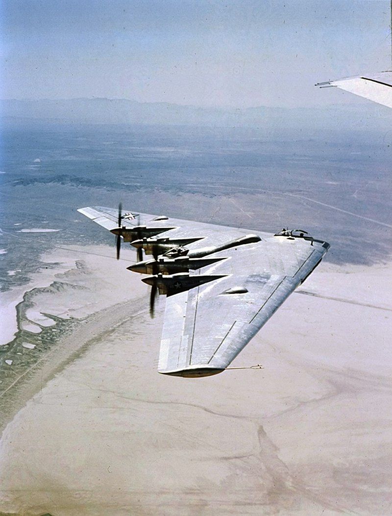 Nortnrop XB-35 (YB-35) (SN 42-38323) circa 1947