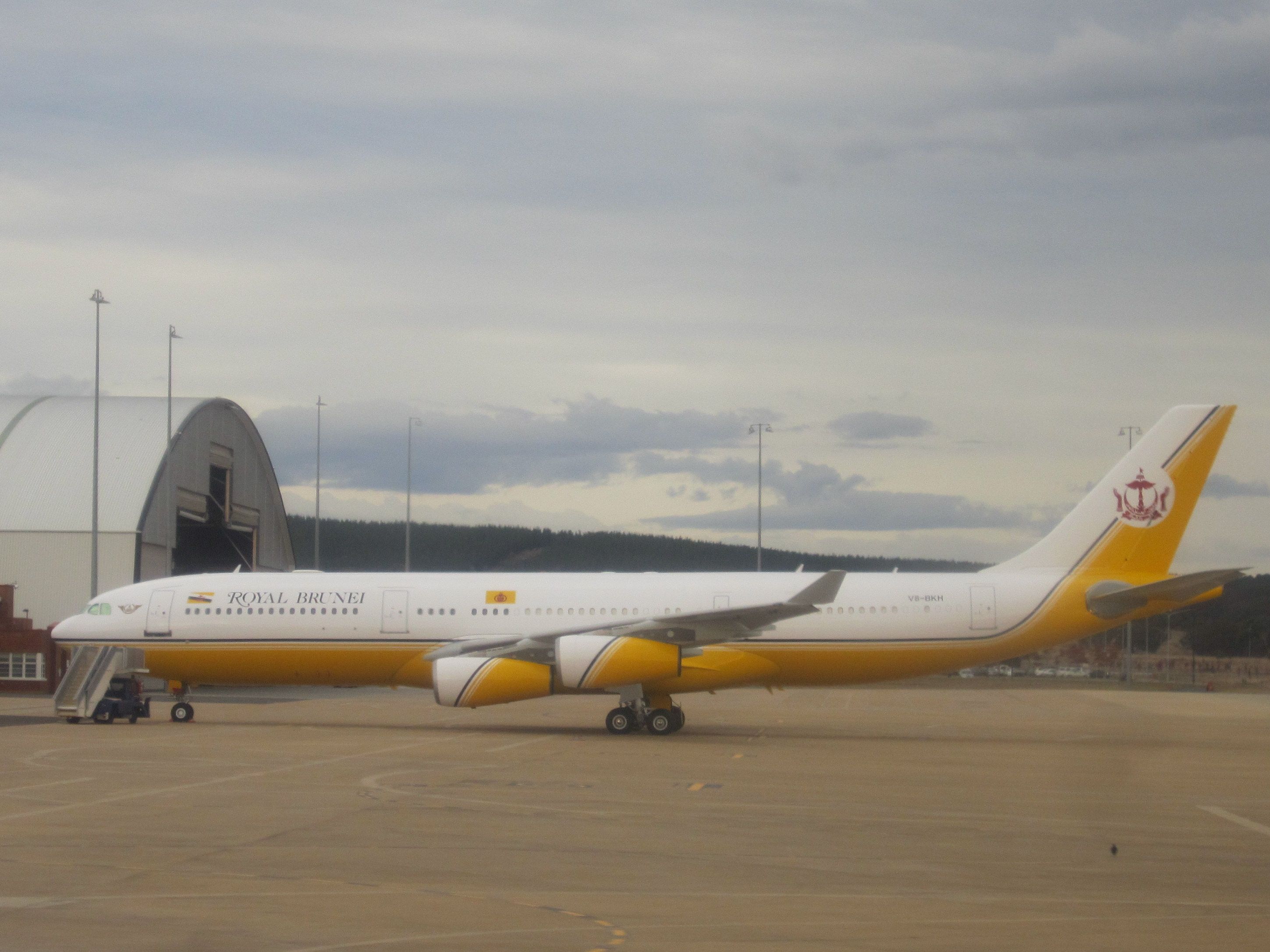 royal brunei a340