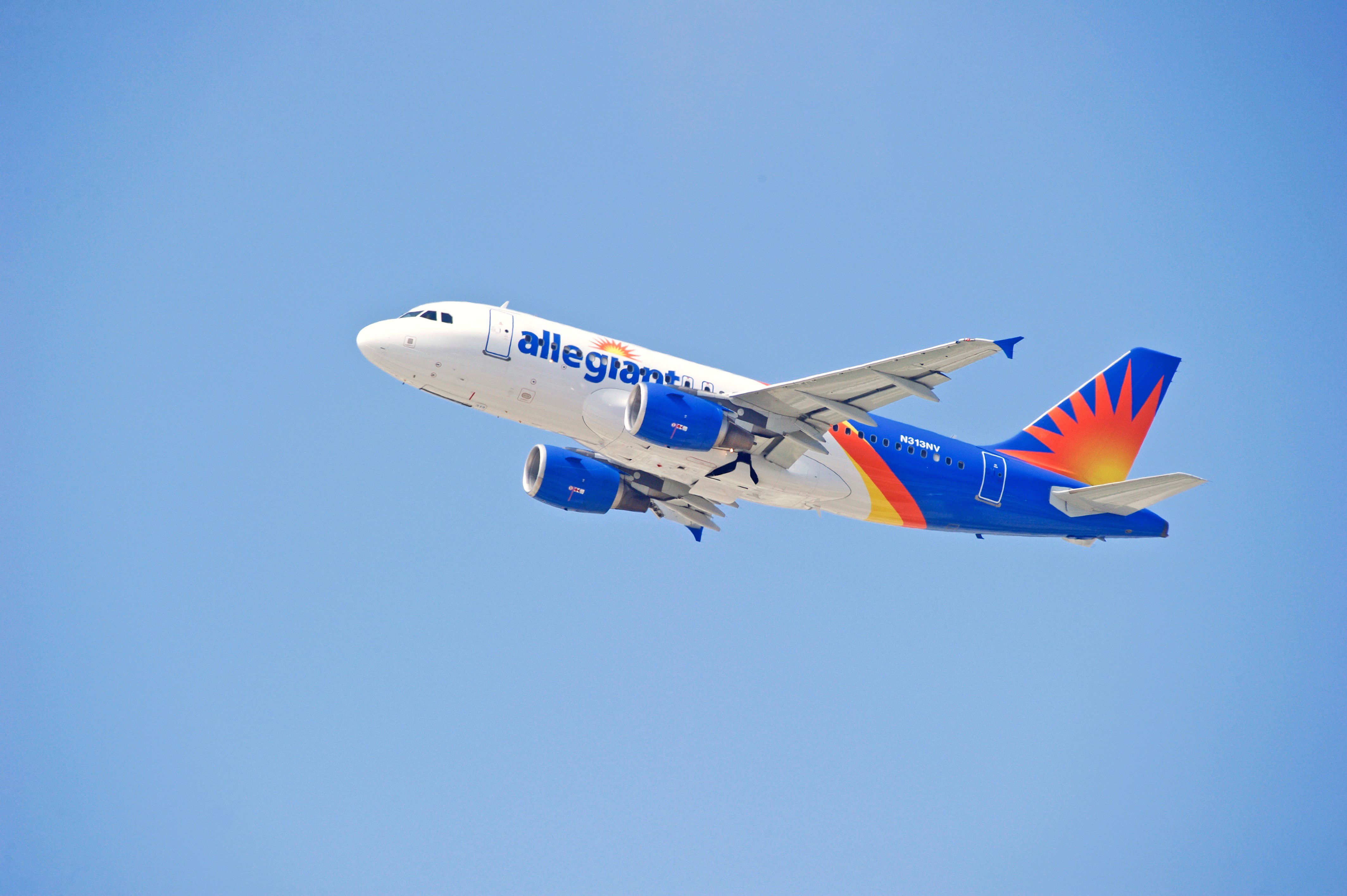 Allegiant Air Airbus A319 taking off from Los Angeles International Airport.