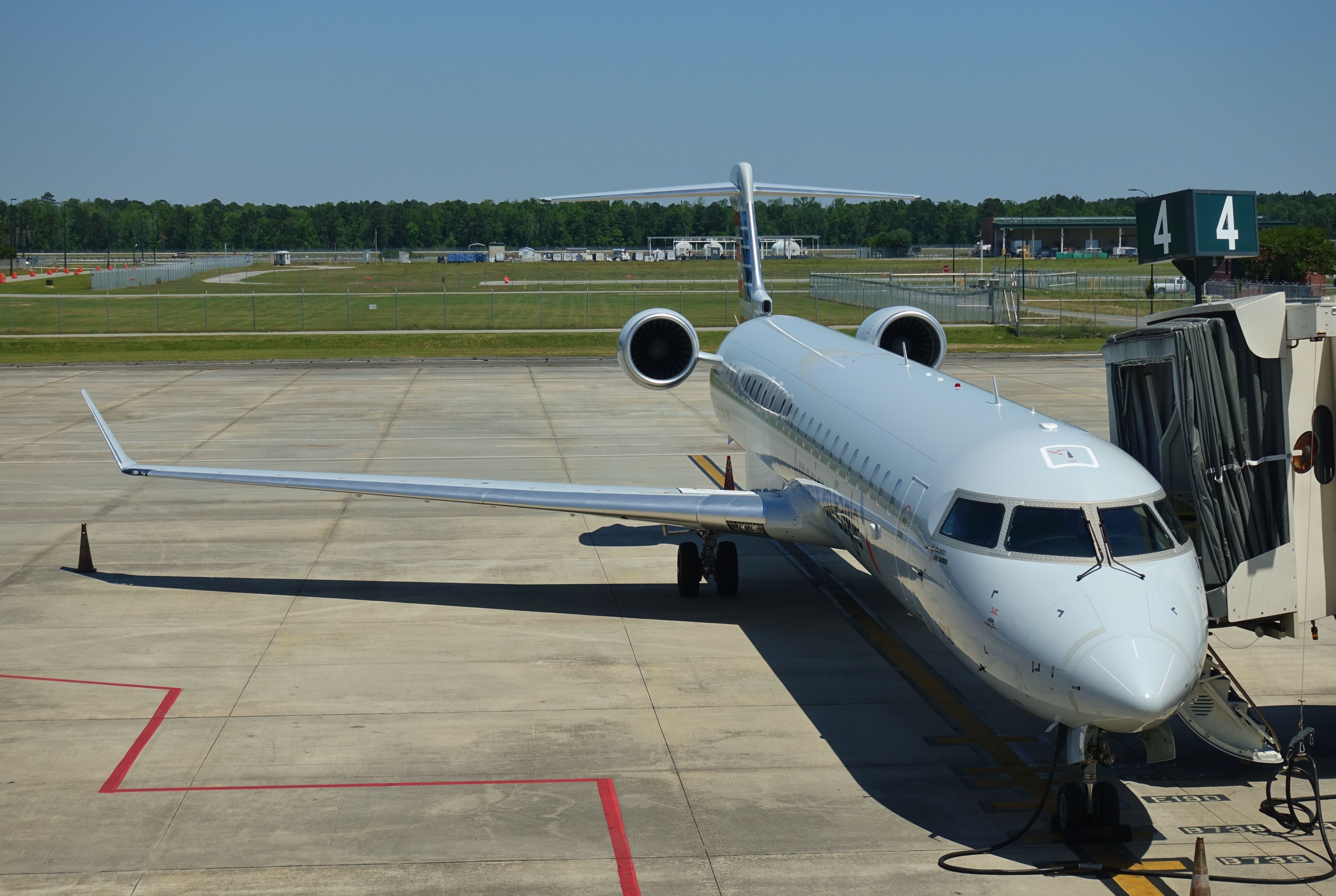 American Eagle Bombardier CRJ In Savannah