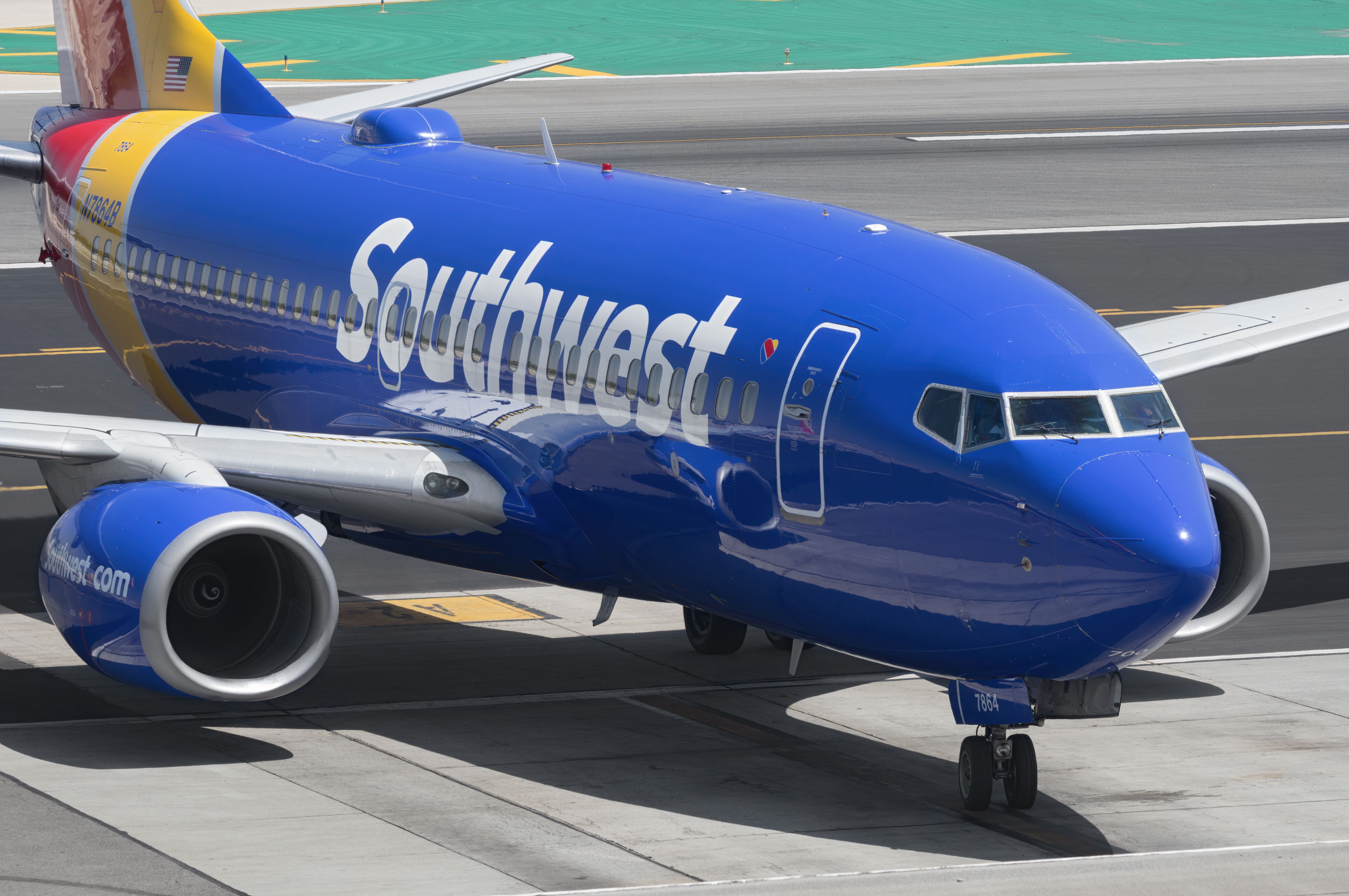 Southwest Airlines Boeing 737-700 with registration N7864B at Hollywood Burbank Airport