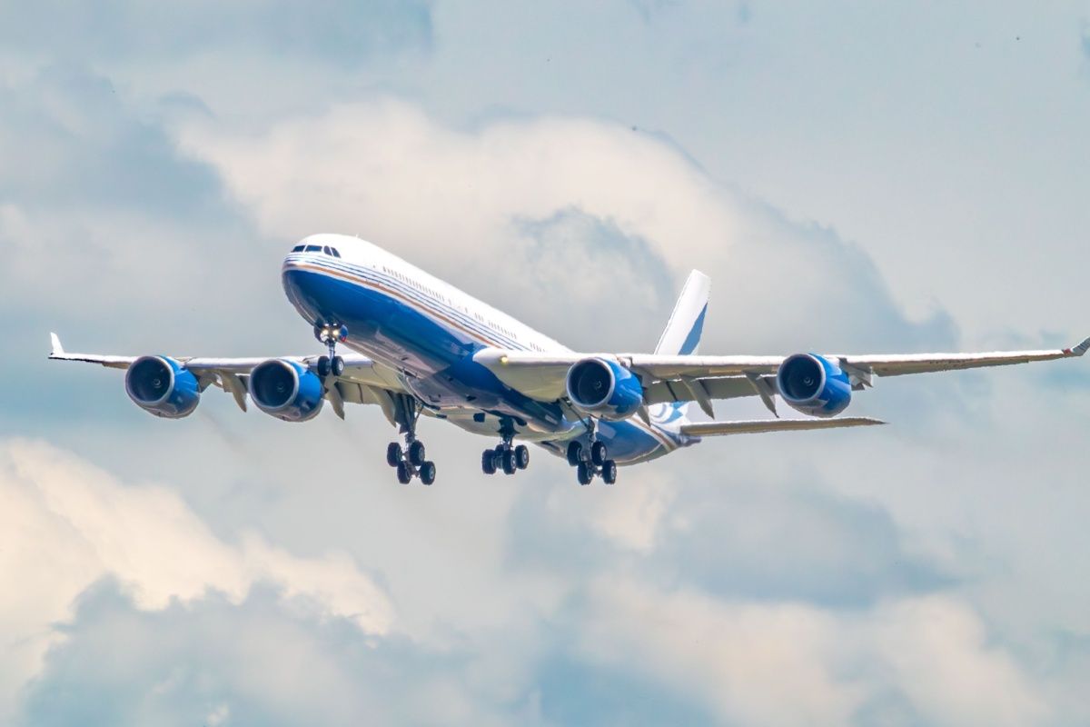 拉斯維加斯金沙集團私人 A340-500 著陸