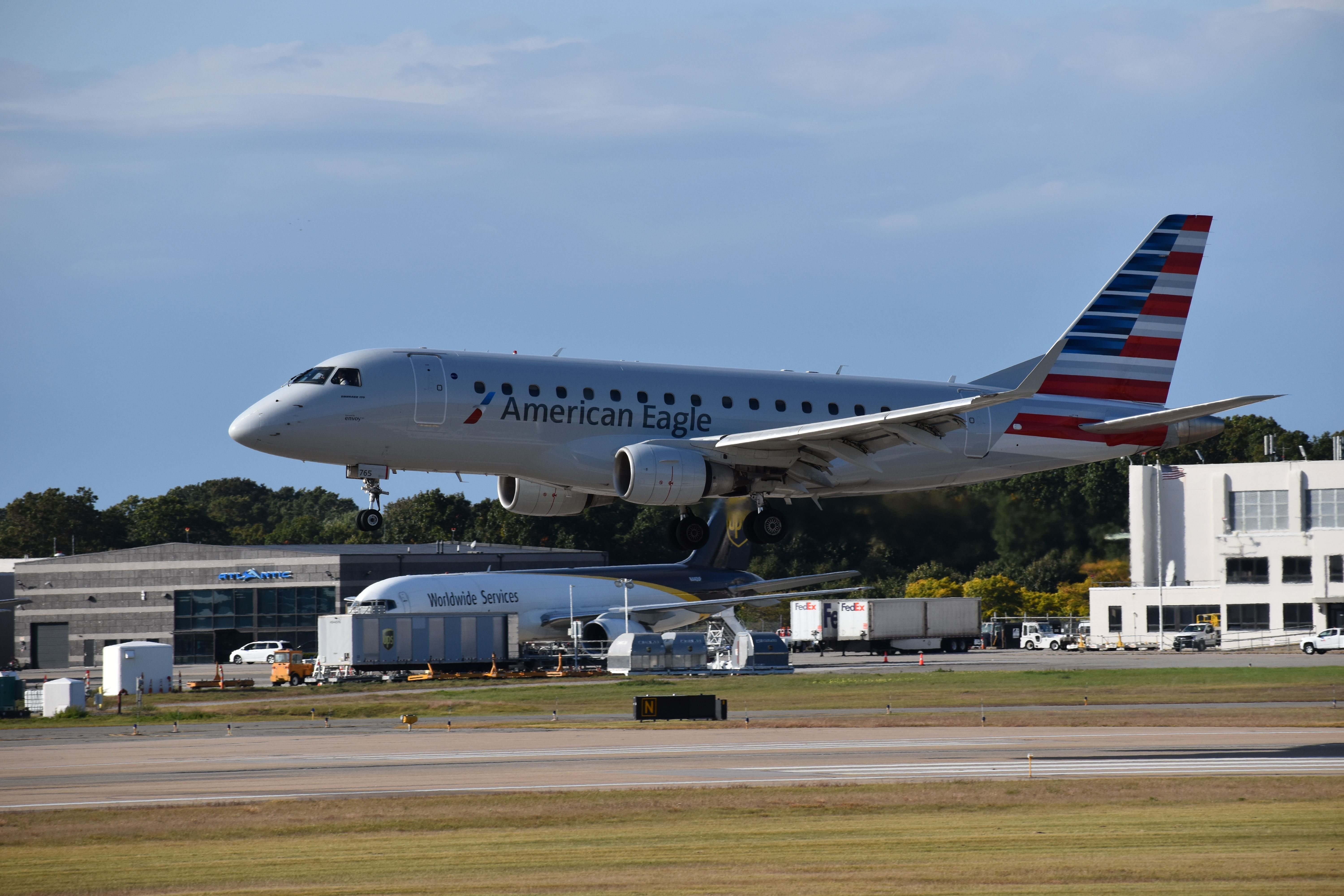 An American Eagle Embraer E170 landing