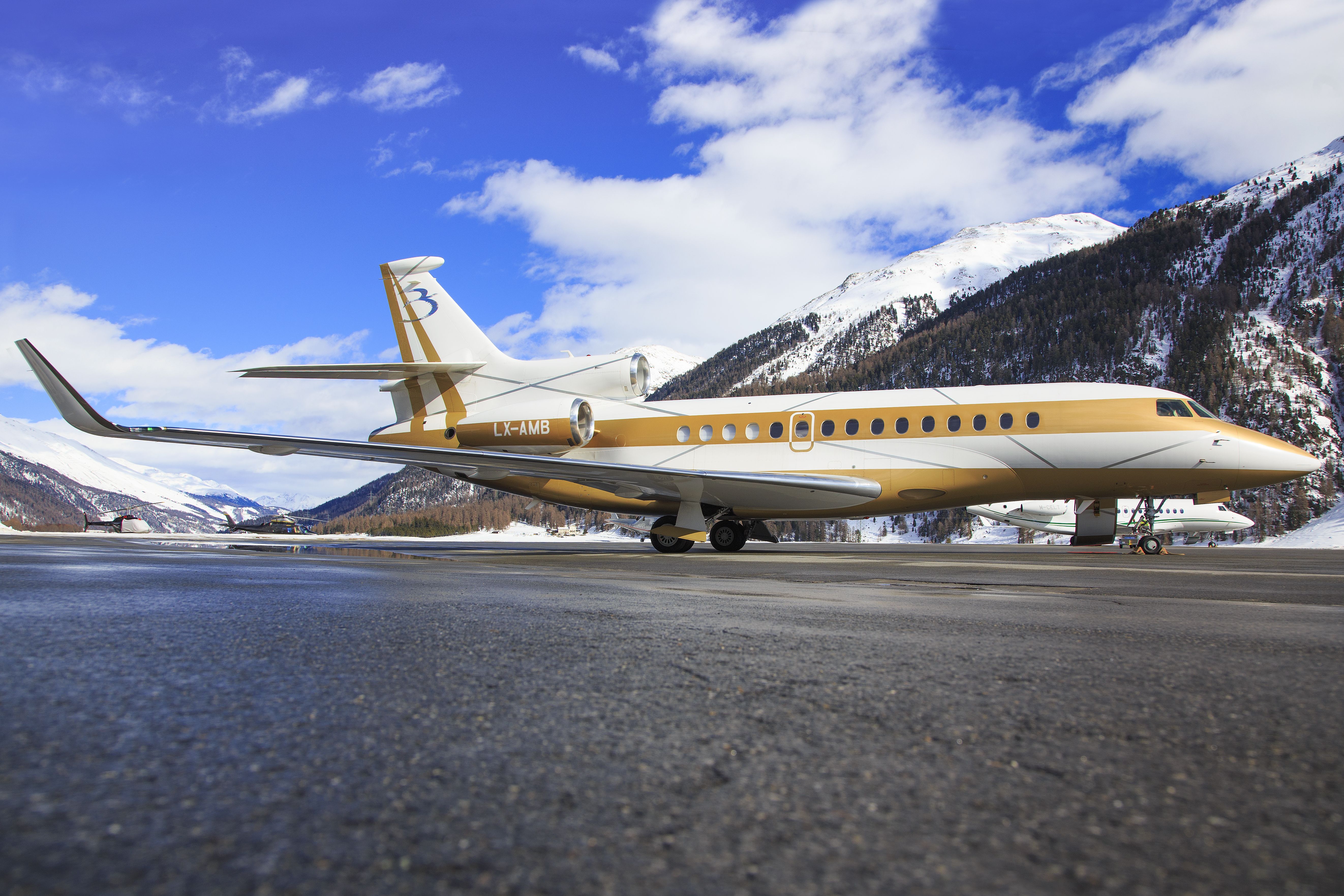 Nice gold 7X from Global Jet Luxembour at Engadin Airport in Samedan/Switzerland