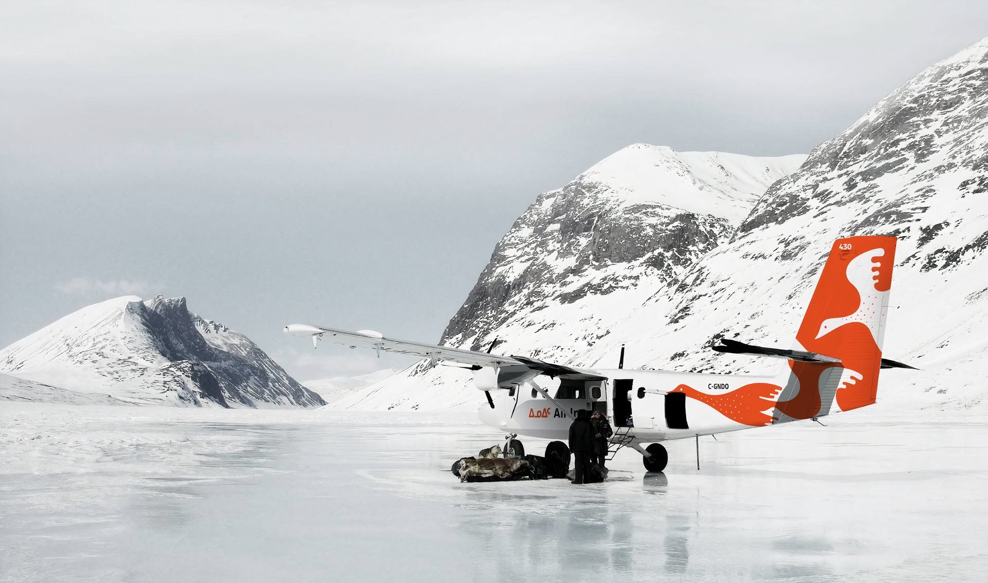 Air Inuit Twin Otter