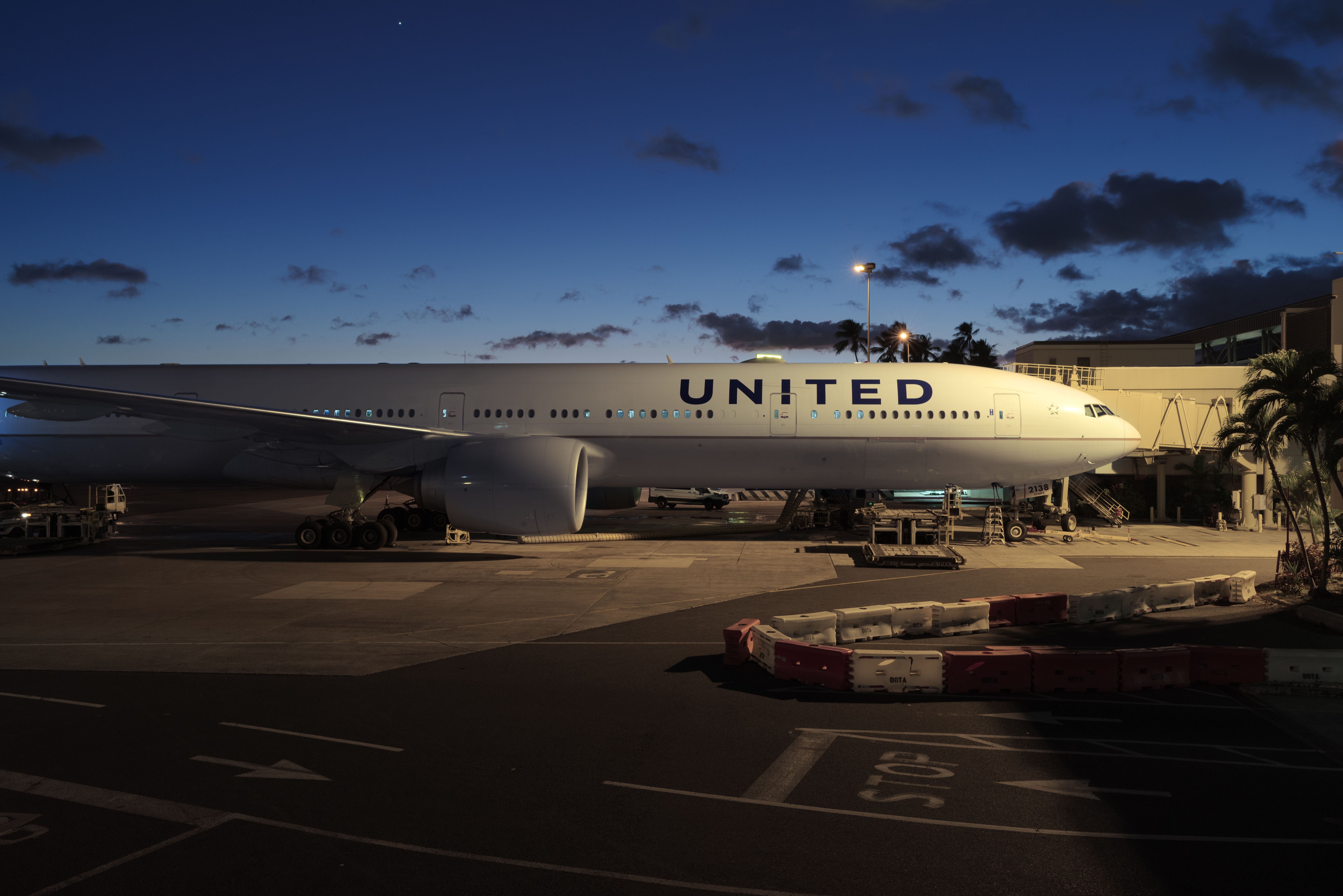 United Airlines Boeing 777 at HNL shutterstock_2030404976