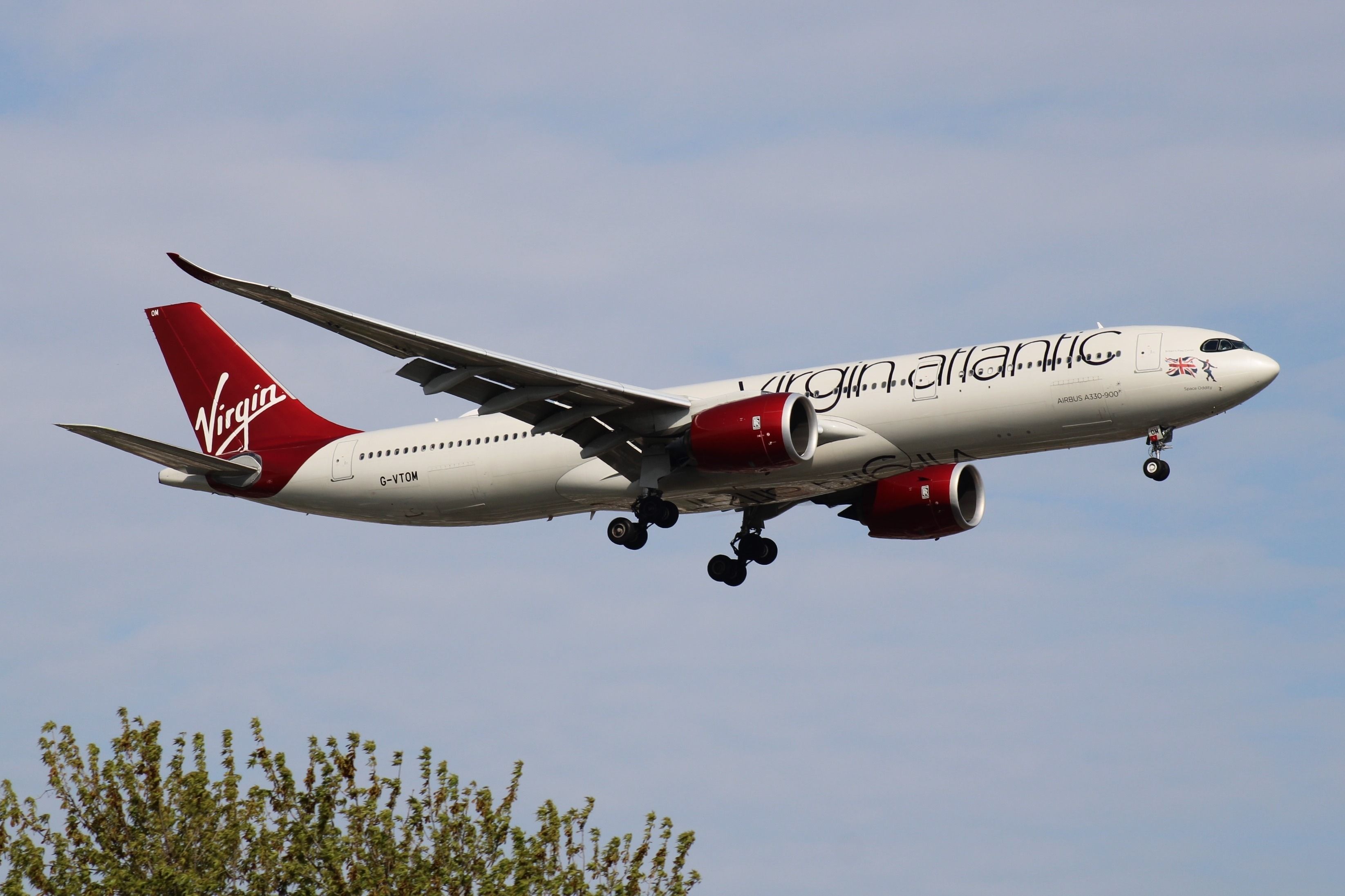 Virgin Atlantic Airbus A330-900 landing shutterstock_2460261073