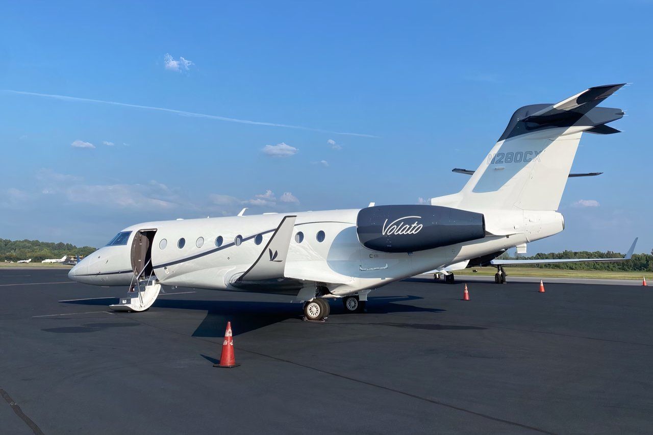 The Former Galaxy: A Look At The Gulfstream G200